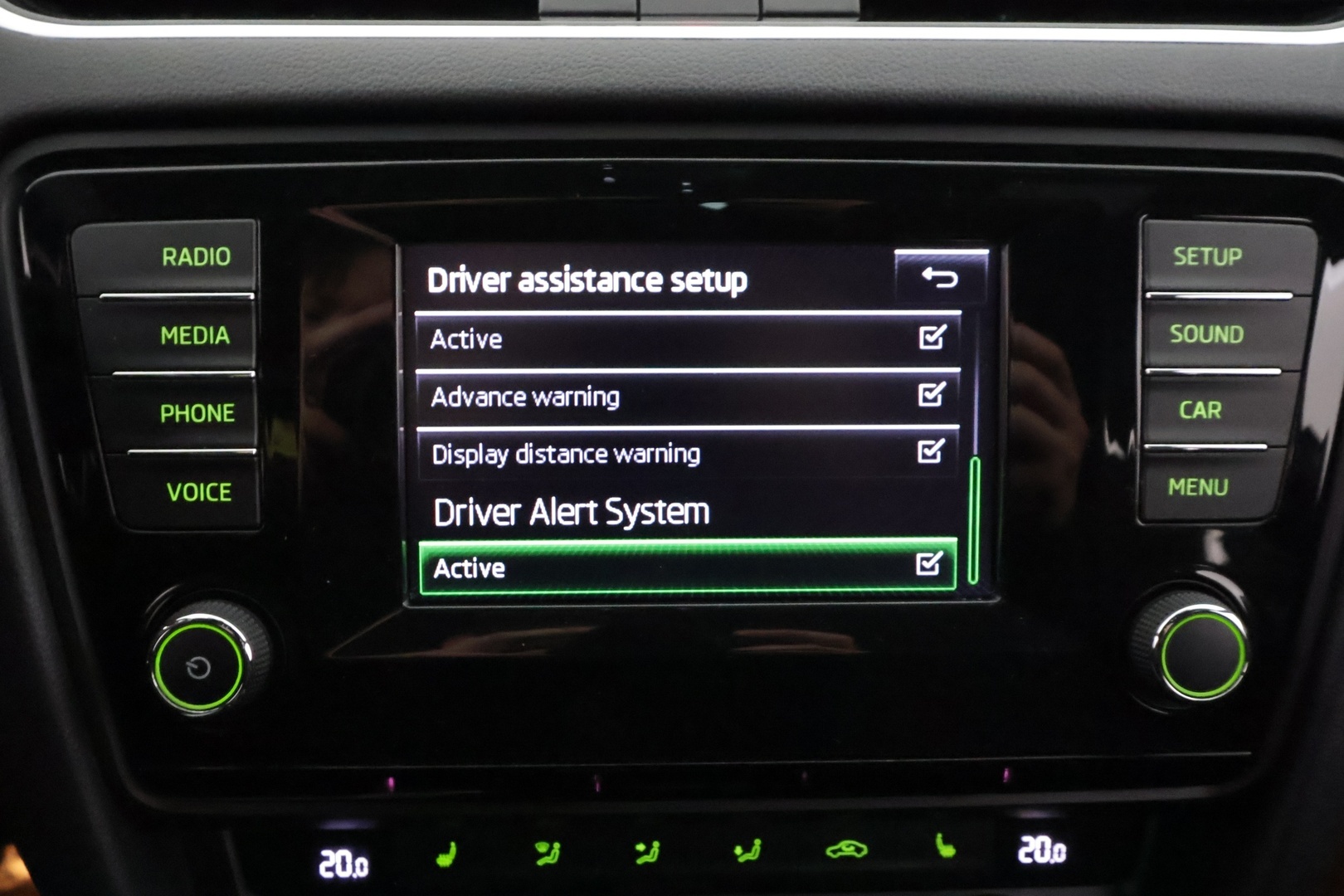Skoda Octavia 2015 Combi 2,0 TSI RS - | ACC | Koukku | Xenon | P.tutka | Bluetooth | Suomi-auto | Kahdet Renkaat |