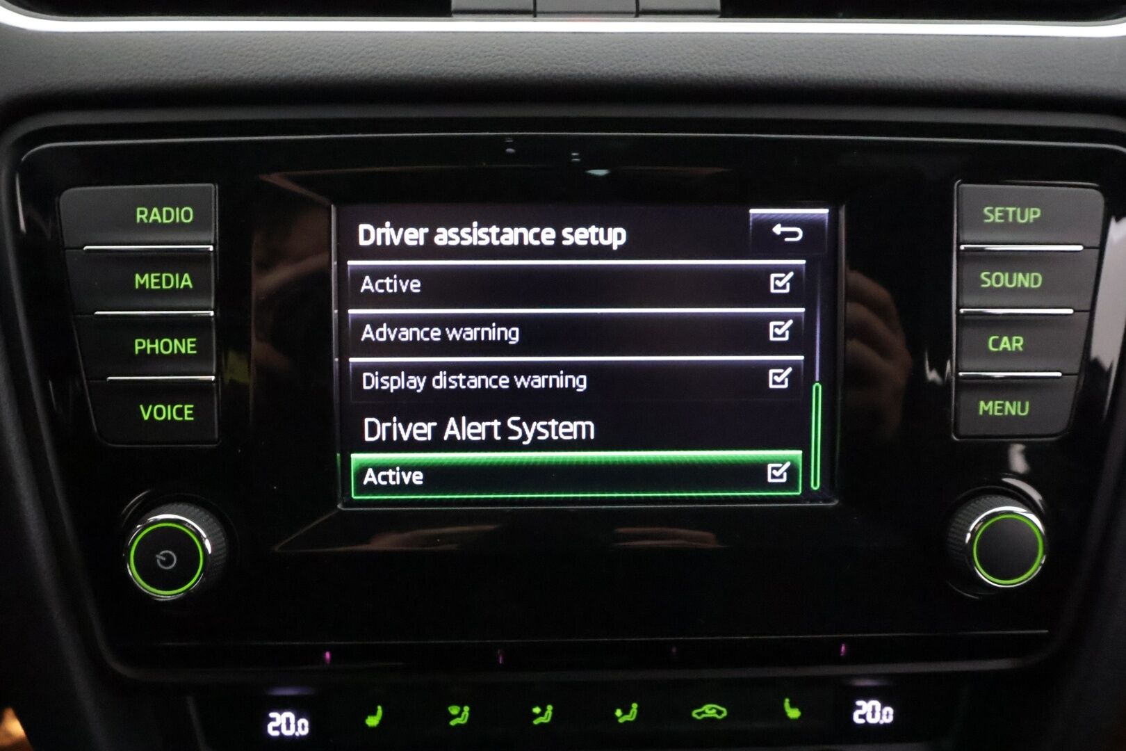 Skoda Octavia 2015 Combi 2,0 TSI RS - | ACC | Koukku | Xenon | P.tutka | Bluetooth | Suomi-auto | Kahdet Renkaat |