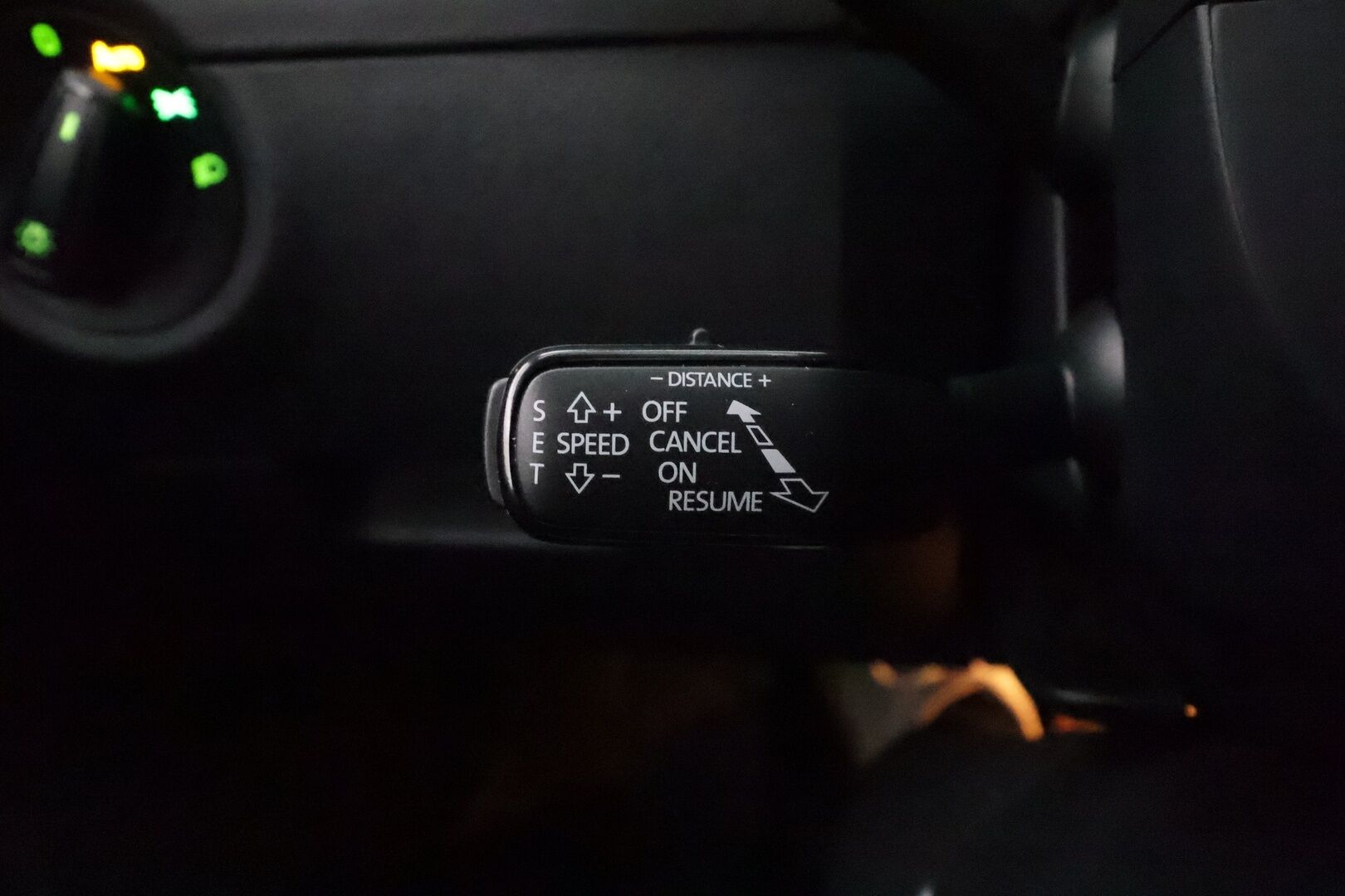 Skoda Octavia 2015 Combi 2,0 TSI RS - | ACC | Koukku | Xenon | P.tutka | Bluetooth | Suomi-auto | Kahdet Renkaat |