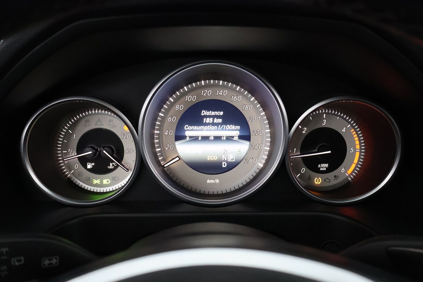 Mercedes-Benz E 2015 220 BlueTec T A Business - TÄMÄ AUTO MYYDÄÄN HUUTOKAUPAT.COM:ssa