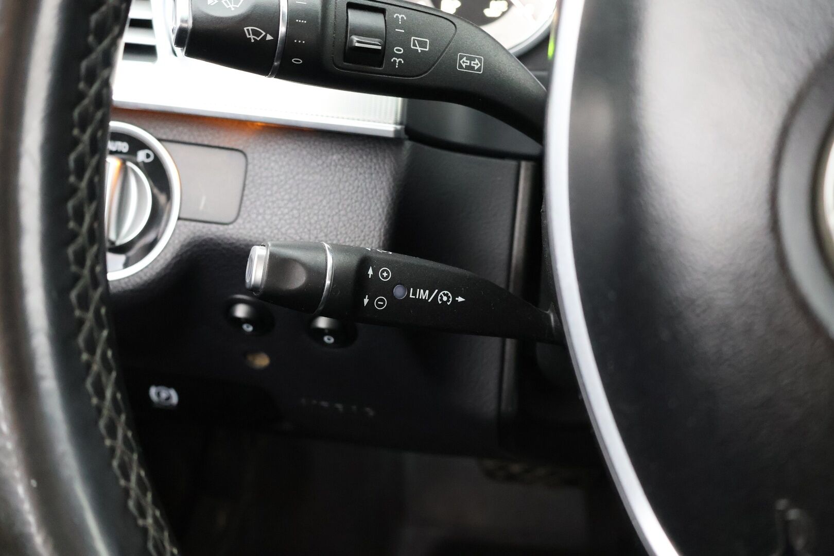 Mercedes-Benz E 2015 220 BlueTec T A Business - TÄMÄ AUTO MYYDÄÄN HUUTOKAUPAT.COM:ssa