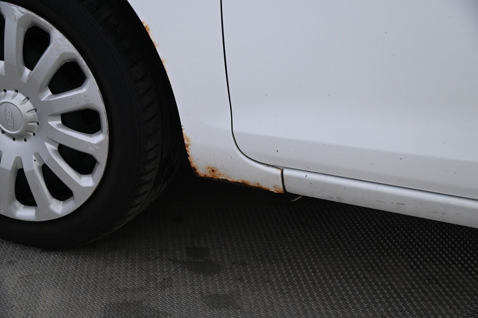 Ford Fiesta 2015 1,0 80hv Start/Stop Trend M5 5-ovinen *Myydään Huutokaupat.com sivun kautta*