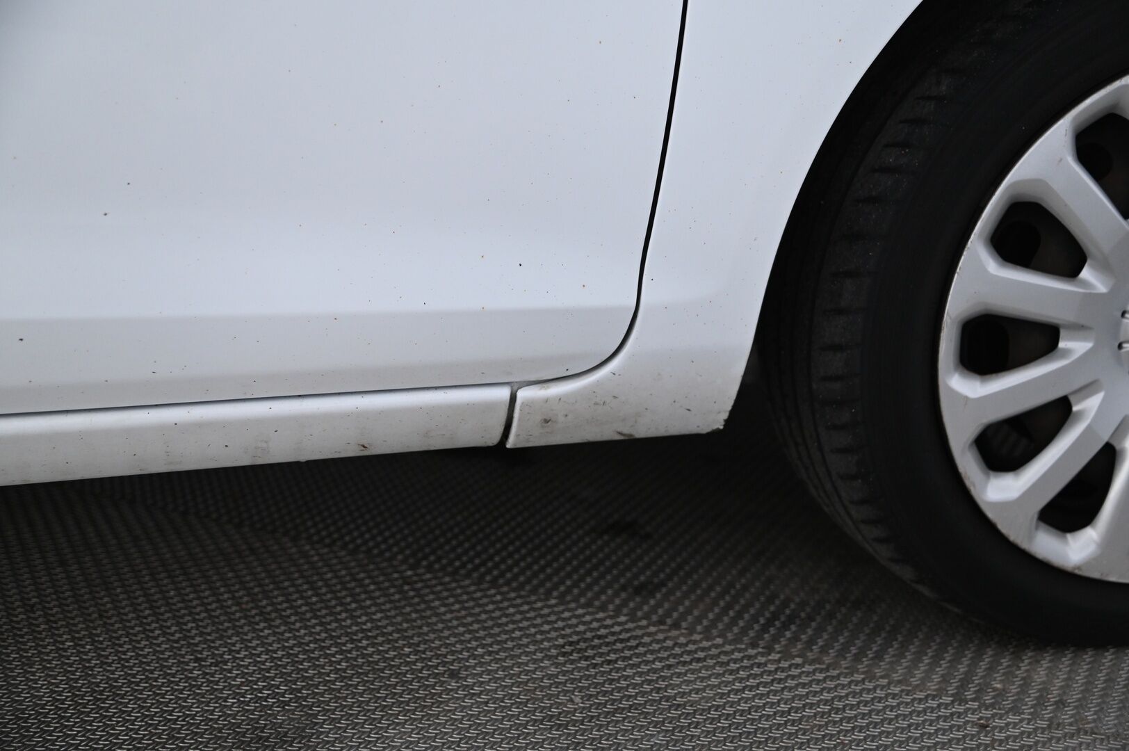 Ford Fiesta 2015 1,0 80hv Start/Stop Trend M5 5-ovinen *Myydään Huutokaupat.com sivun kautta*