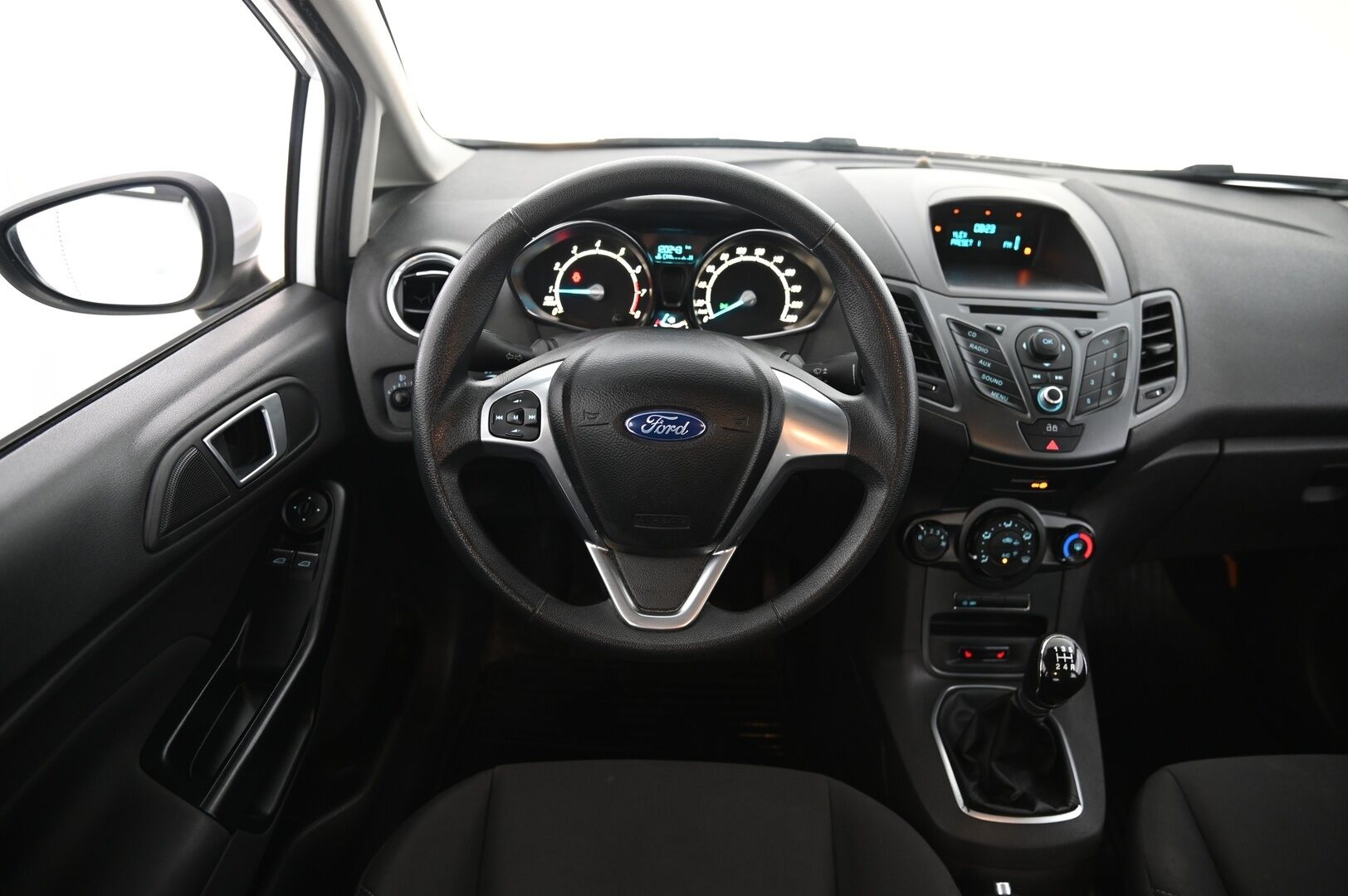 Ford Fiesta 2015 1,0 80hv Start/Stop Trend M5 5-ovinen *Myydään Huutokaupat.com sivun kautta*
