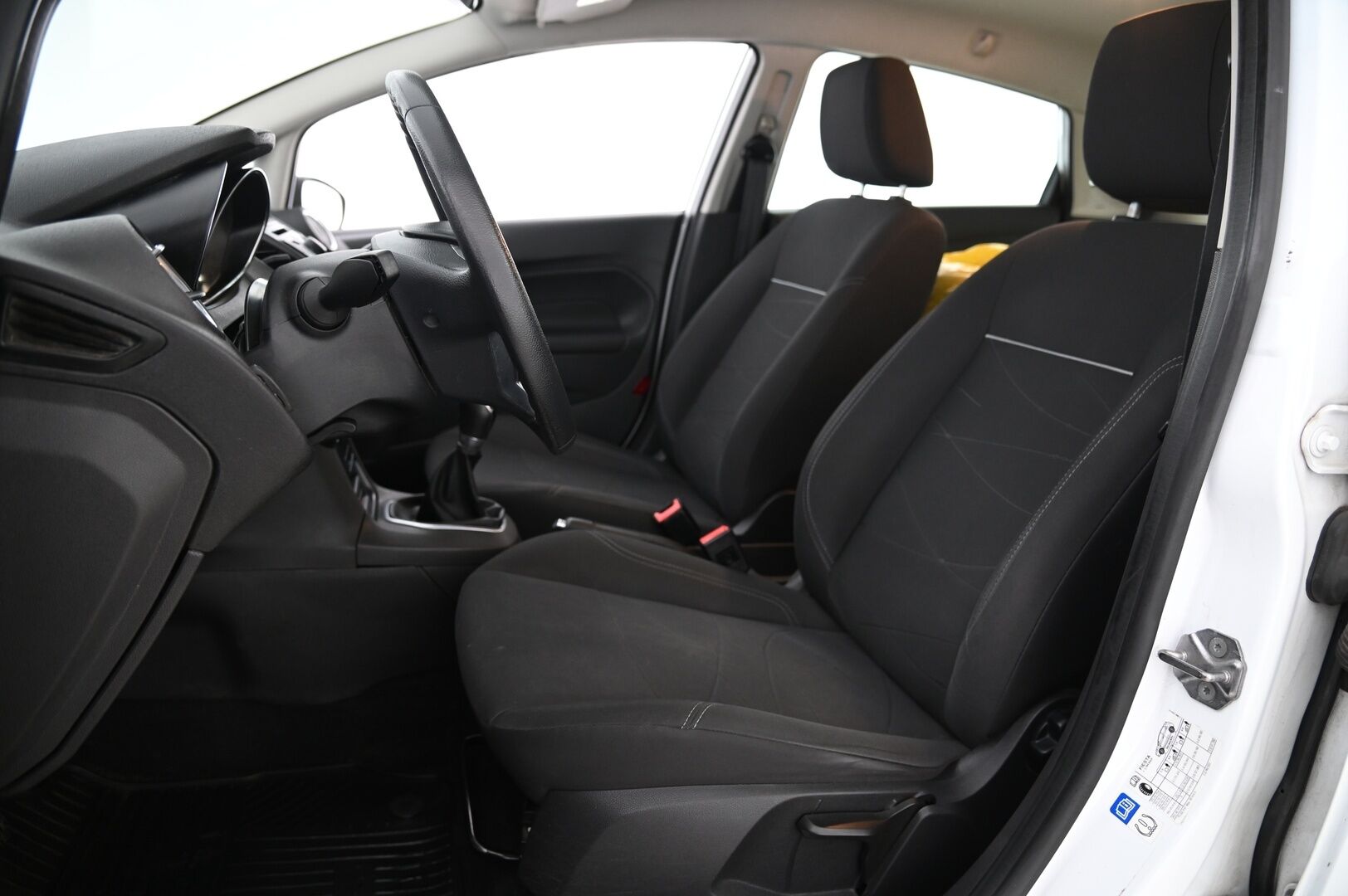 Ford Fiesta 2015 1,0 80hv Start/Stop Trend M5 5-ovinen *Myydään Huutokaupat.com sivun kautta*