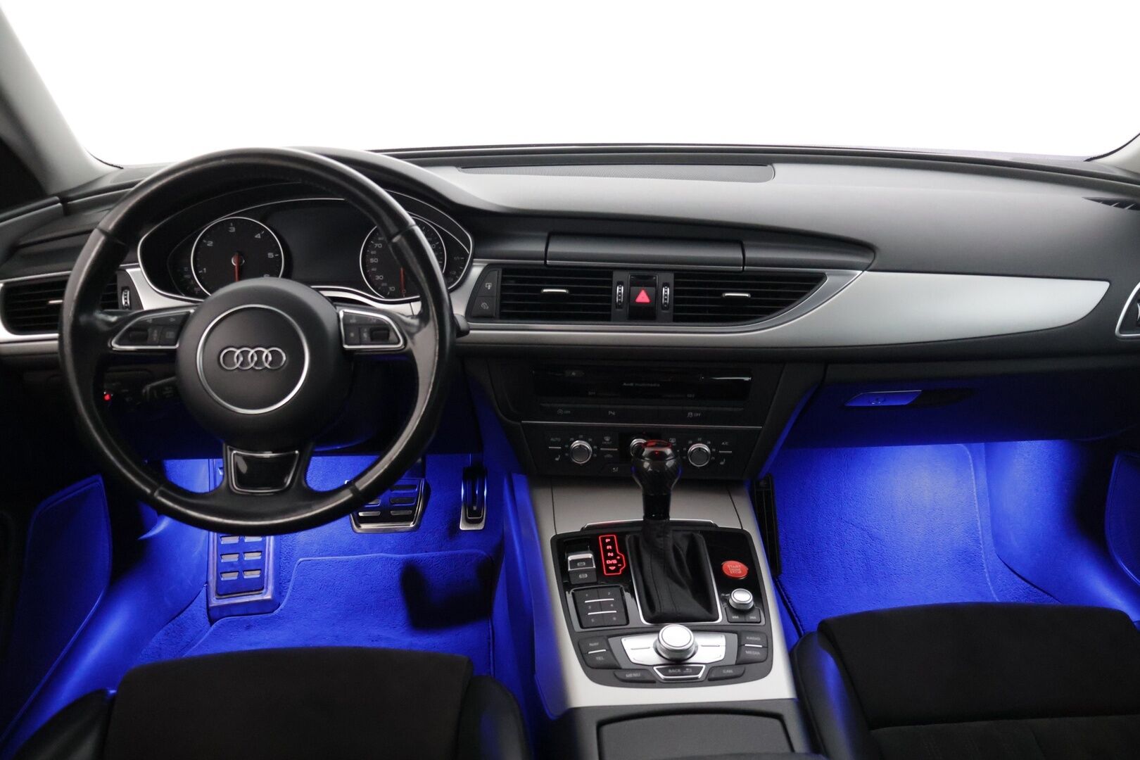 Audi A6 2015 Avant Business Sport 2,0 TDI 140 kW ultra S tronic / Facelift / P-tutkat / Vakionopeudensäädin / Bluetooth - * RS lookilla oleva katseiden kääntäjä! *