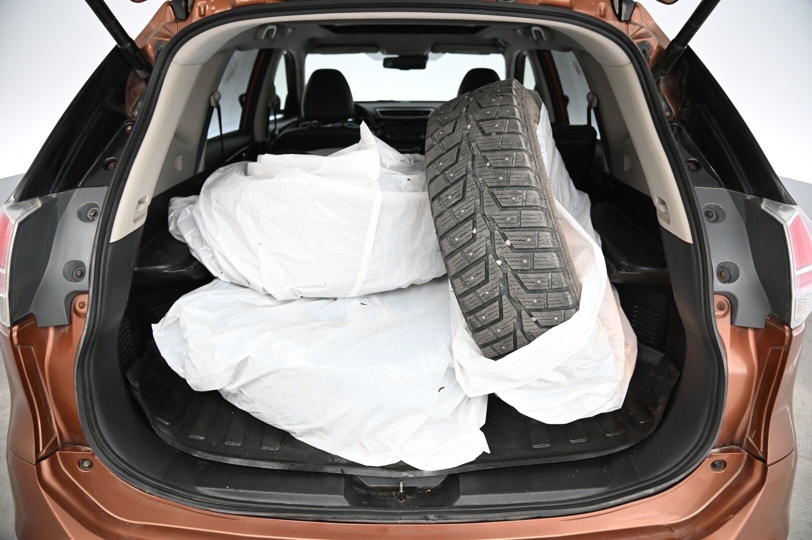 Nissan X-Trail 2016 dCi 130 Tekna 4WD 6 MT Moonroof *YritysOutlet - Myydään vain yrityksille* Panorama / Koukku / Lohko / Vakkari / Navi* - *YritysOutlet - Myydään vain yrityksille*