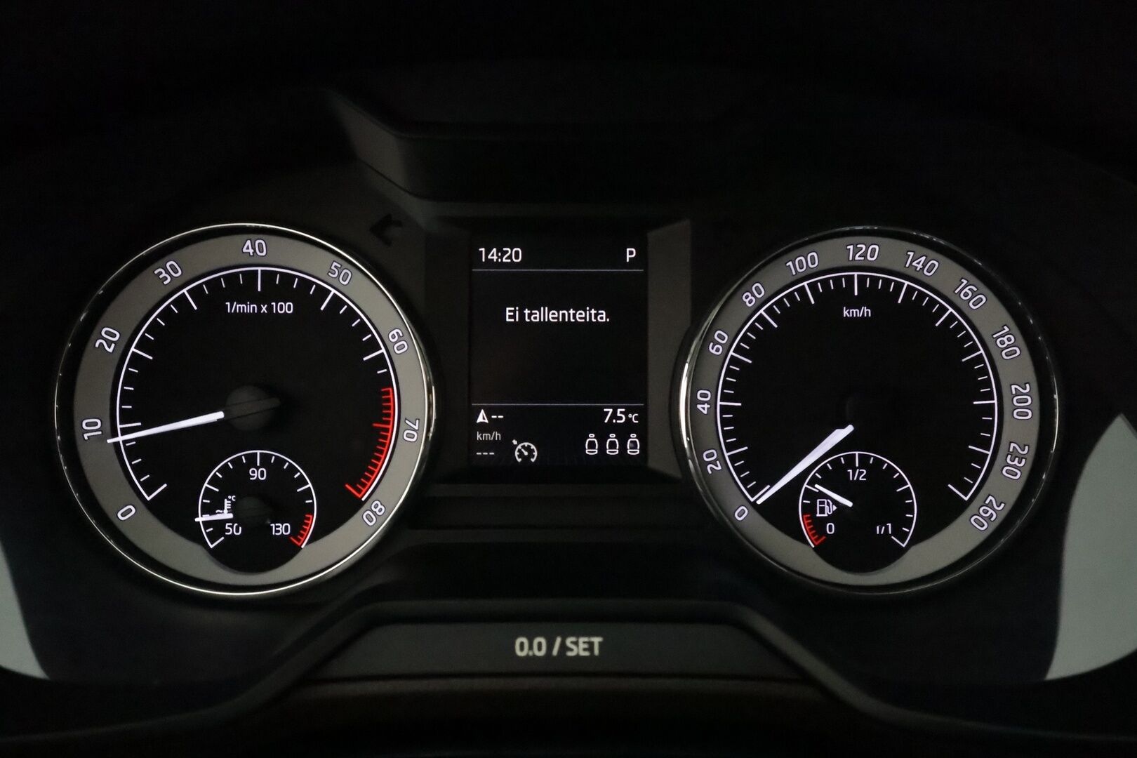 Skoda Octavia 2016 Combi 1,8 TSI 4x4 L&K DSG Autom. **Laurin&Klement / Adapt.Vakkari / Webasto / Muistipenkki / Canton / Xenon-valot** - P.Tutkat / Navi / Kaistavahti / KeylessGO / 2x Renkaat
