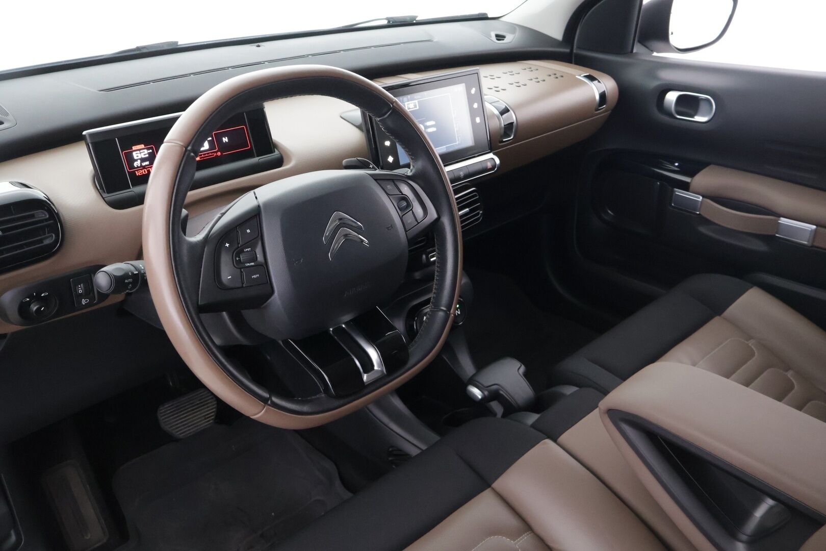 Citroen C4 Cactus 2016 e-VTi 82 Shine ETG Automaatti - P-Kamera / Nahka-Alcantara / Tuore Jakopää / Huoltokirja / Vakkari