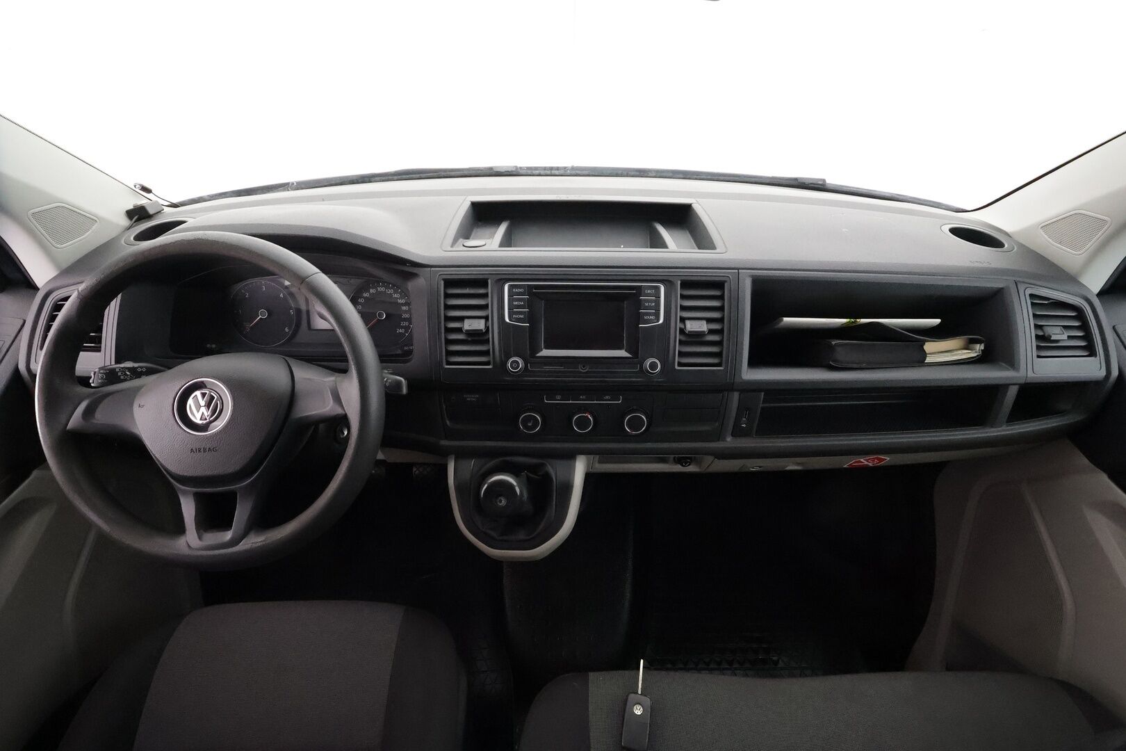 Volkswagen Transporter 2016 umpipakettiauto Pitkä 2,0 TDI 75 kW - | Vakkari | Webasto | Koukku | P.Tutka | Ilmastointi | Bluetooth | Suomi-auto | Kahdet Renkaat | Huoltokirja |