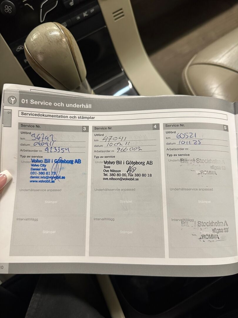 Volvo V70 2008 V70 2,0 * YritysOutlet - Myydään vain yrityksille / Vakkari / Xenon / Vaaleat nahat / P-tutkat * - Tämä auto myydään YritysOutlet -valikoimasta vain yritykselle / Vetokoukku