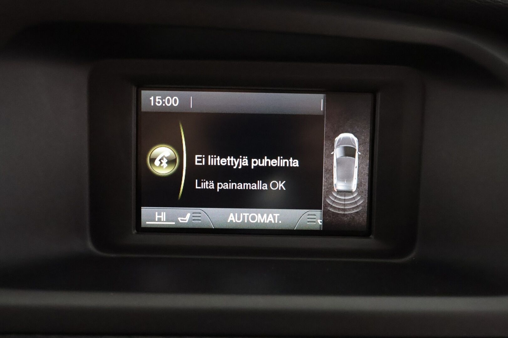 Volvo V40 2016 T2 Momentum aut - | Akt. Xenon | Webasto | Vakkari | High perf. audio | P.tutka | Bluetooth | City Safety | Penkinlämmittimet | Huoltokirja | 2x renkaat aluin | 