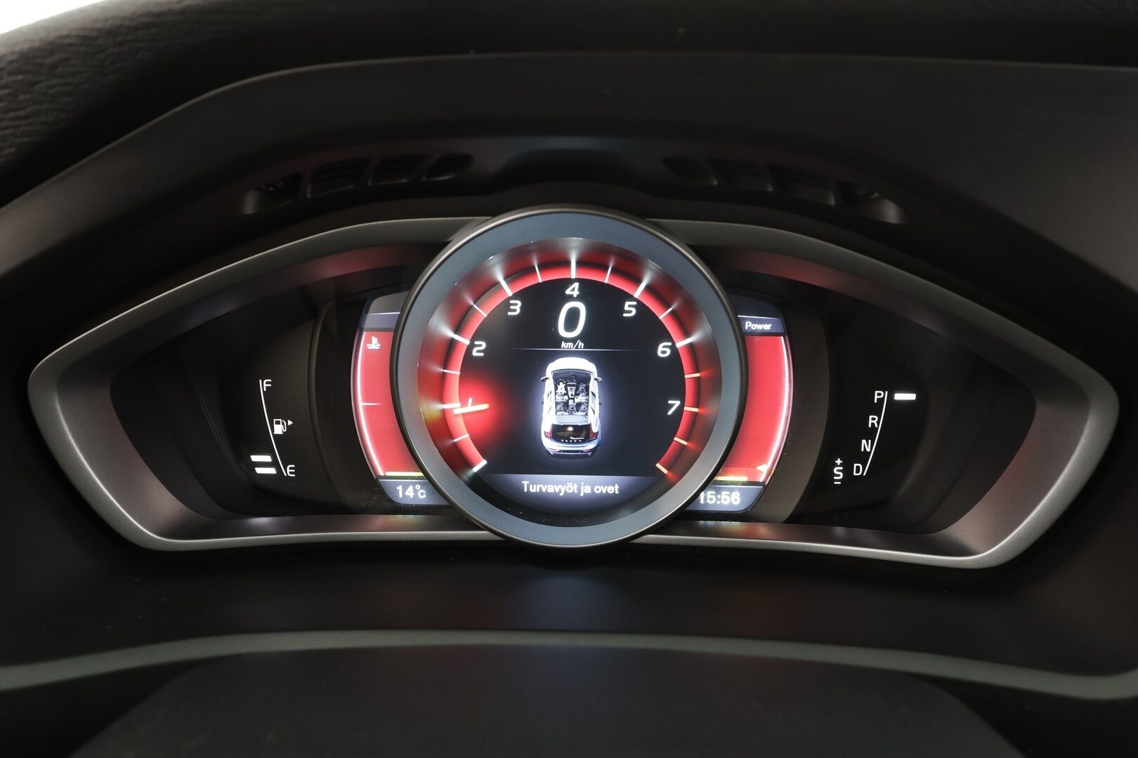 Volvo V40 2016 T5 R-Design Carbon Edition aut * ACC / P.kamera / Aktiiv.Xenon / Navi / H&K / Digimittaristo / BLIS / Webasto * - Kahdet renkaat aluvanteilla / Huippuvarusteet