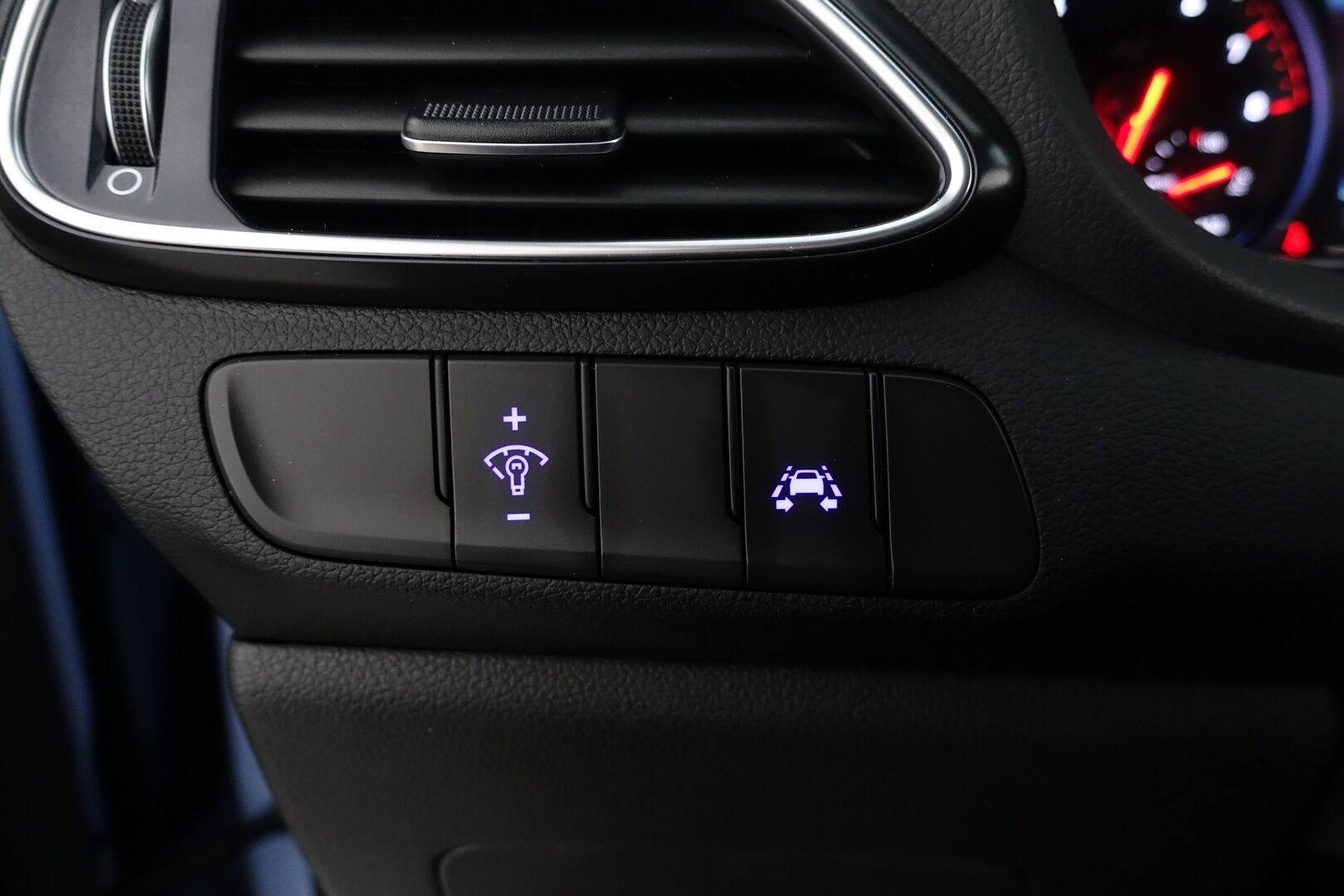 Hyundai i30 5d 2018 N 2,0 T-GDI 6MT - Suomi-auto | P.Kamera | REV matching | Lohko+Sisäpistoke | Mukautuva alusta | Navi | AppleCarPlay | Ratinlämmitin | LED | Ambient | Kaistanpitoavustin | 2X Renkaat & Vanteet |