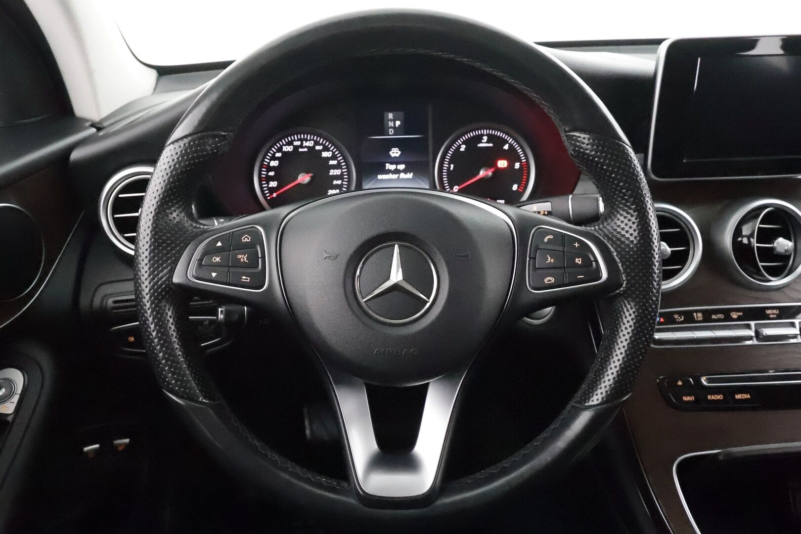 Mercedes-Benz GLC 2017 250 d 4Matic A Premium Business - *Webasto | Koukku | ILS-LED | P.Kamera | Sportpenkit / Keyless | Suomi-auto | Kahdet renkaat aluvanteilla*
