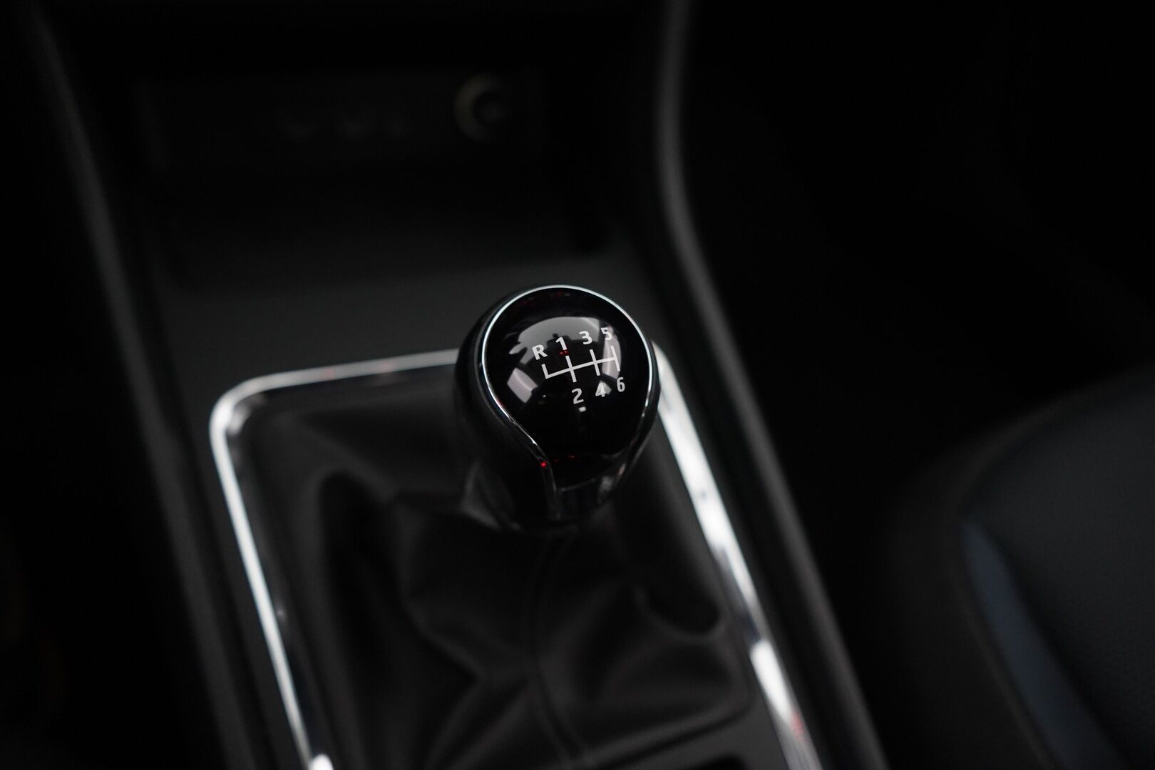 Seat Ateca 2016 1.0 TSI 115 Style *Webasto / S.kontti / Vakkari / Tutkat /  Apple carplay Android auto* - Juuri katsastettu / Viimeisin huolto 173tkm kohdalla / Kahdet renkaat alumiinivantein / Suomi-auto