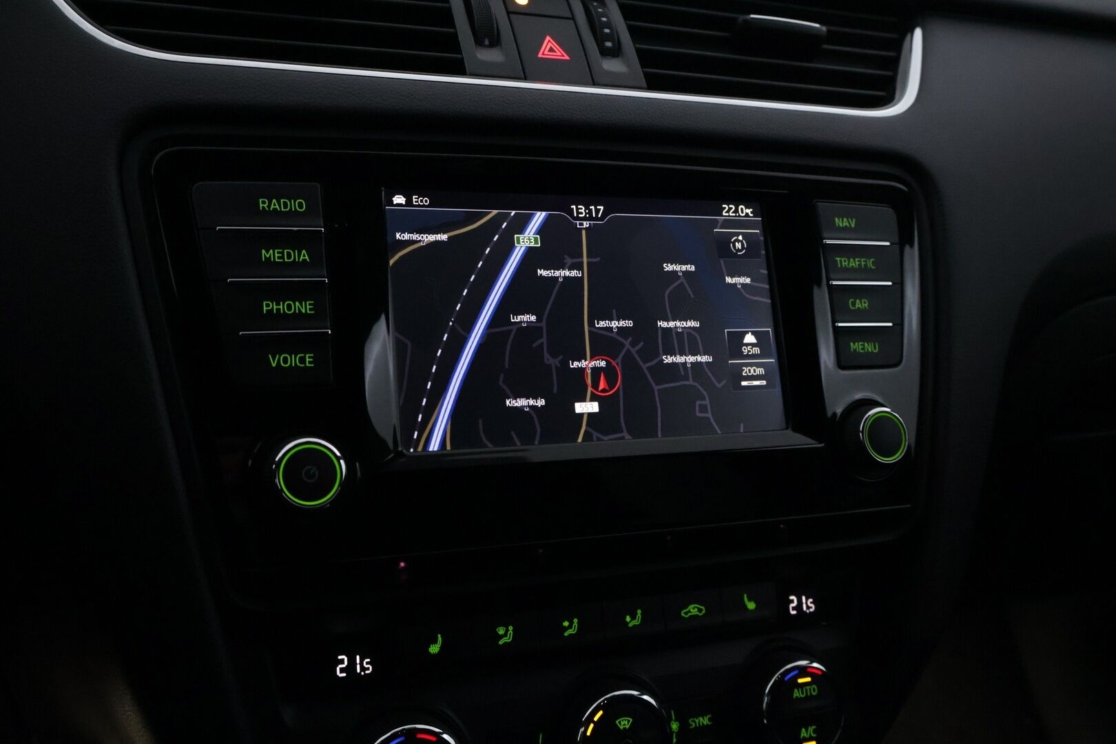 Skoda Octavia 2017 2,0 TDI 184 4x4 RS Challenge DSG Aut * ACC / Webasto / KeylessGo / Navigointi / Carplay* - Black-paketti / Suomi-auto / Seuraava katsastus 08/26 / Lämmitettävä tuulilasi