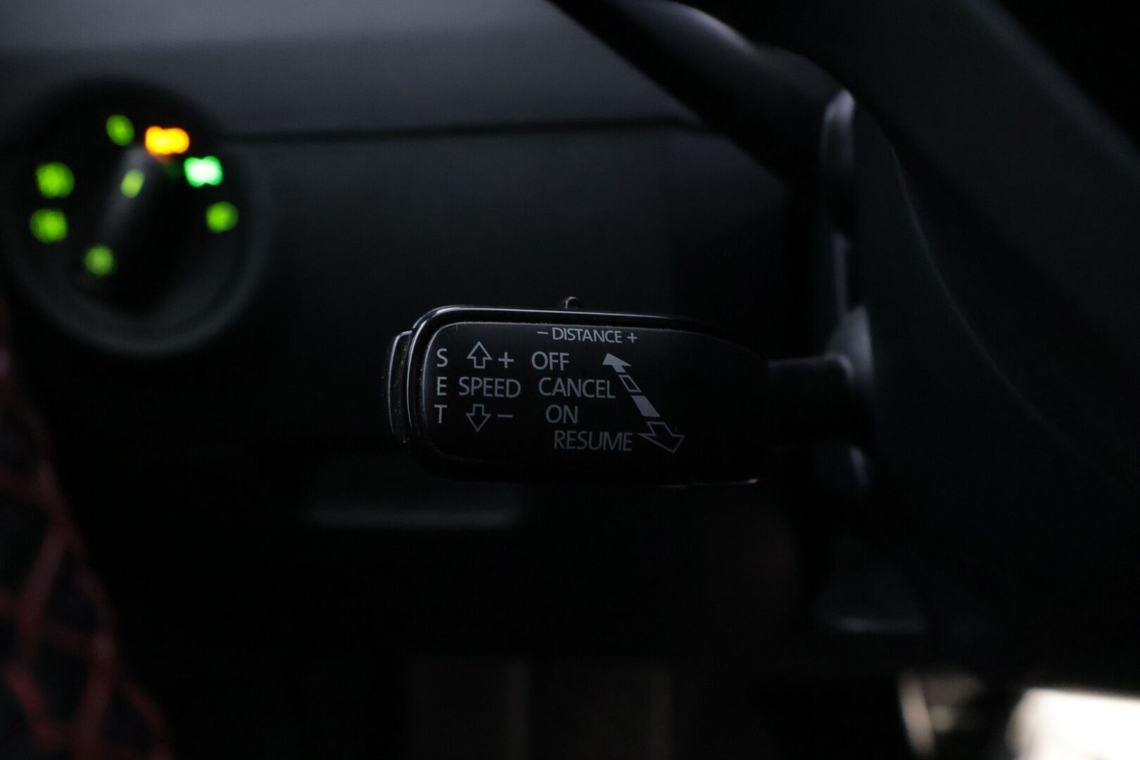 Skoda Octavia 2017 2,0 TDI 184 4x4 RS Challenge DSG Aut * ACC / Webasto / KeylessGo / Navigointi / Carplay* - Black-paketti / Suomi-auto / Seuraava katsastus 08/26 / Lämmitettävä tuulilasi