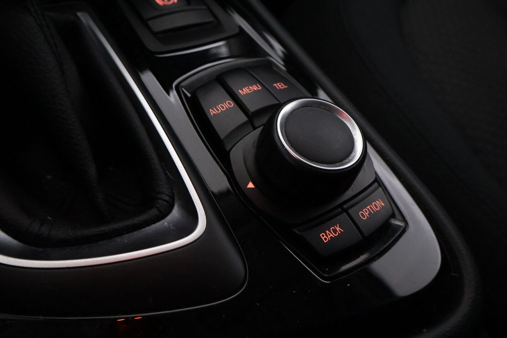 BMW 225 2017 F45 Active Tourer 225xe A Business *Suomi-auto / Peruutuskamera / Vakkari / Tutkat / 2x Renkaat ja vanteet* - Kahdet Michelin renkaat / Juuri huollettu