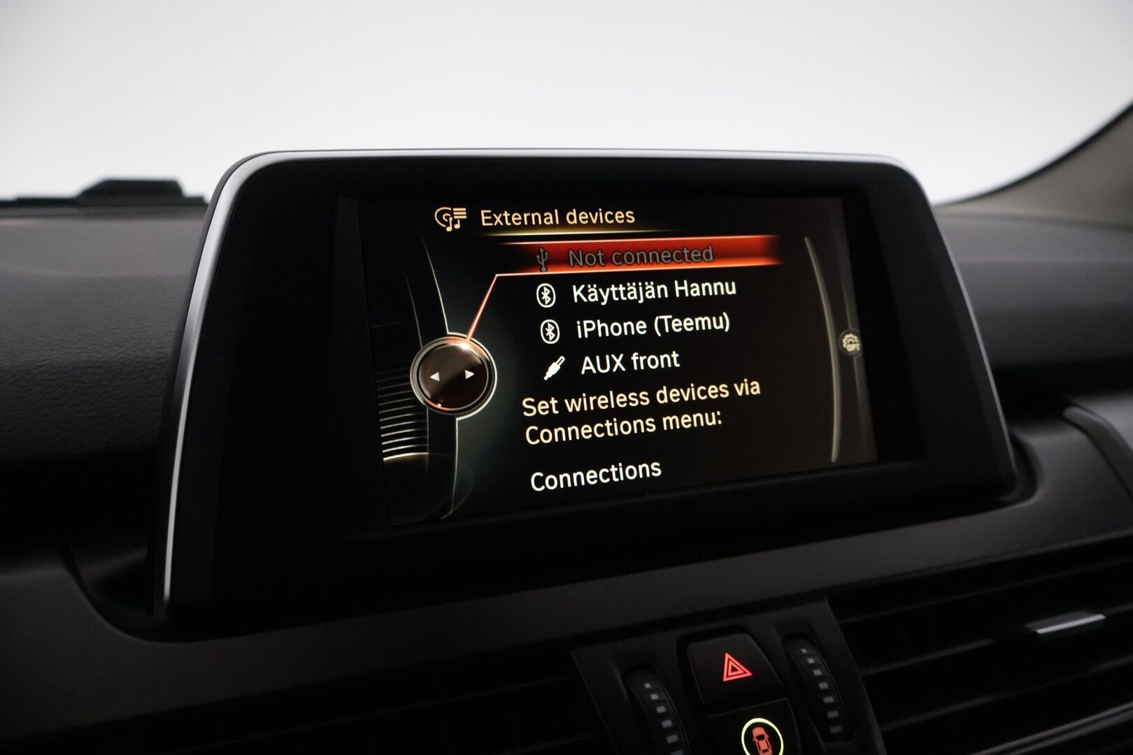 BMW 225 2017 F45 Active Tourer 225xe A Business *Suomi-auto / Peruutuskamera / Vakkari / Tutkat / 2x Renkaat ja vanteet* - Kahdet Michelin renkaat / Juuri huollettu