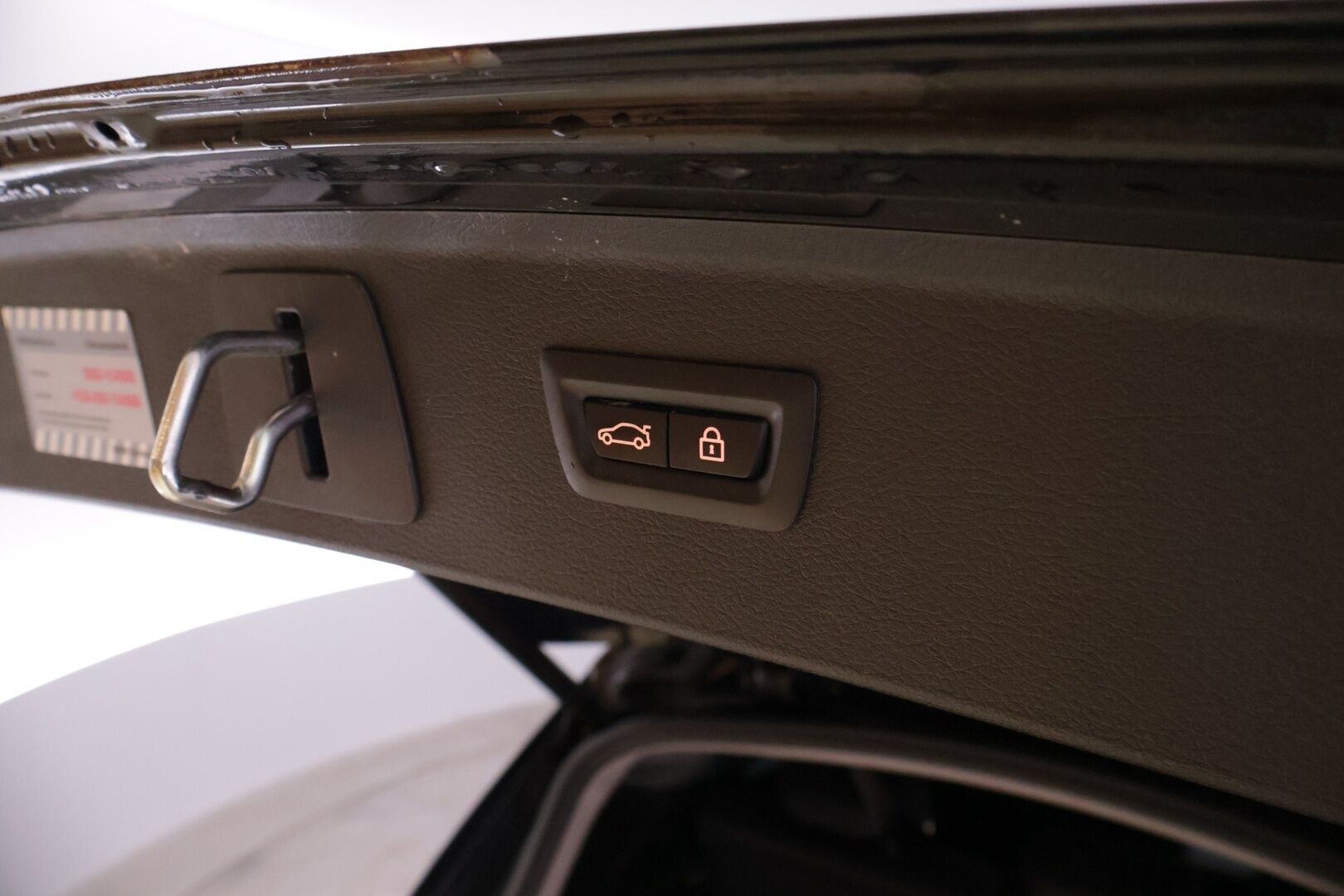 BMW 225 2017 F45 Active Tourer 225xe A Business *Suomi-auto / Peruutuskamera / Vakkari / Tutkat / 2x Renkaat ja vanteet* - Kahdet Michelin renkaat / Juuri huollettu