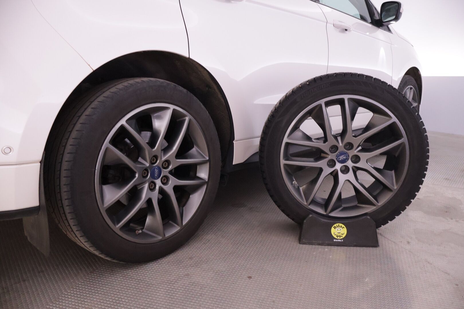 Ford Edge 2016 2,0 TDCi 210hv PowerShift A6 Sport AWD 5D - Ei Adblueta! | Webasto | Puolinahat | Koukku | S.luukku | Ilmastoidut Istuimet | Lämpölasi  