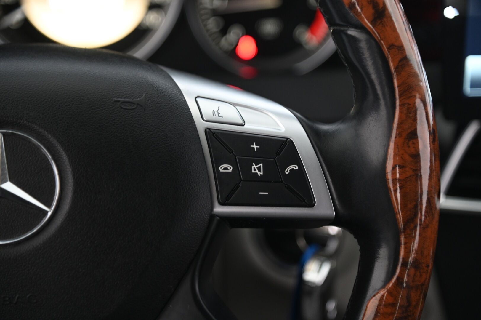 Mercedes-Benz C 2012 MERCEDES-BENZ CC 220 CDI Farmari *Koukku / Lohko / Vakkari* - *2x Renkaat / Juuri saapunut!* - HULLUT BLACKWEEK JATKOT - KORKOTARJOUS 2,49%