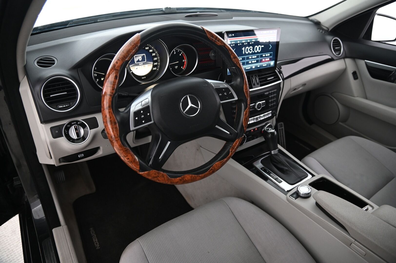 Mercedes-Benz C 2012 MERCEDES-BENZ CC 220 CDI Farmari *Koukku / Lohko / Vakkari* - *2x Renkaat / Juuri saapunut!* - HULLUT BLACKWEEK JATKOT - KORKOTARJOUS 2,49%