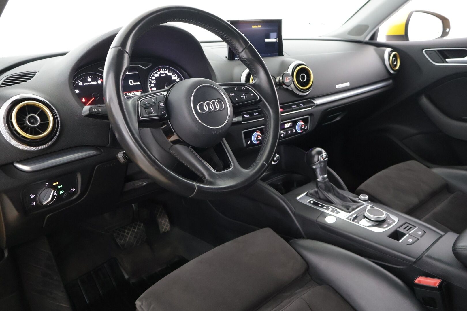 Audi A3 2016 Sportback Business Sport SE 1,0 TFSI 85 kW S tronic