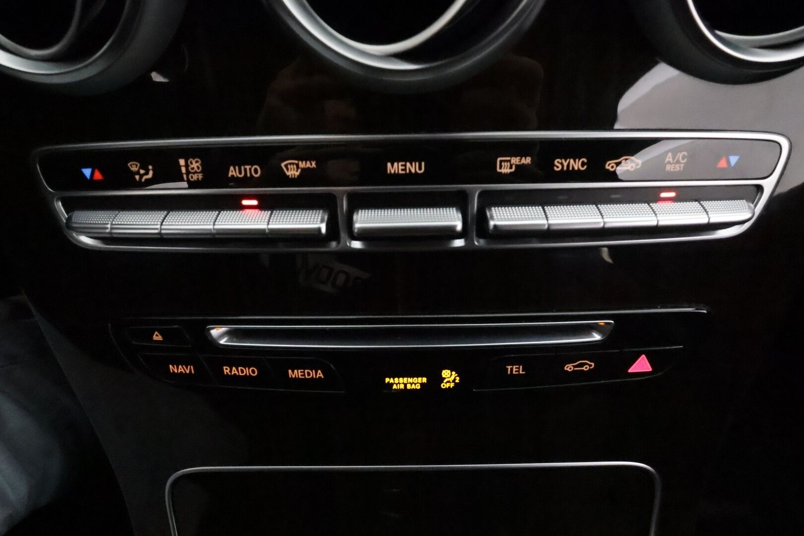 Mercedes-Benz GLC 2017 220 d Coupé 4Matic A Premium Business *Vakkari / Webasto / P.kamera / Nahkapenkit / ILS-LED / Koukku* - Suomi-auto / Kahdet renkaat aluvanteilla - Osta nyt, maksa vasta ensi vuonna