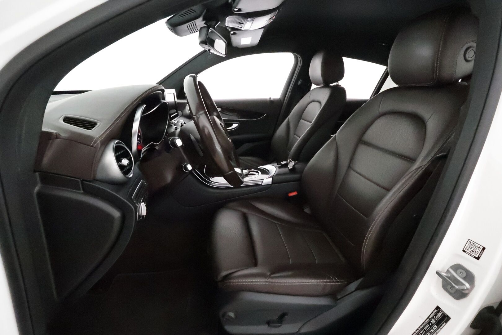 Mercedes-Benz GLC 2017 220 d Coupé 4Matic A Premium Business *Vakkari / Webasto / P.kamera / Nahkapenkit / ILS-LED / Koukku* - 3,99 % KORKOTARJOUS TÄHÄN AUTOON 28.9. ASTI! - Suomi-auto / Kahdet renkaat aluvanteilla