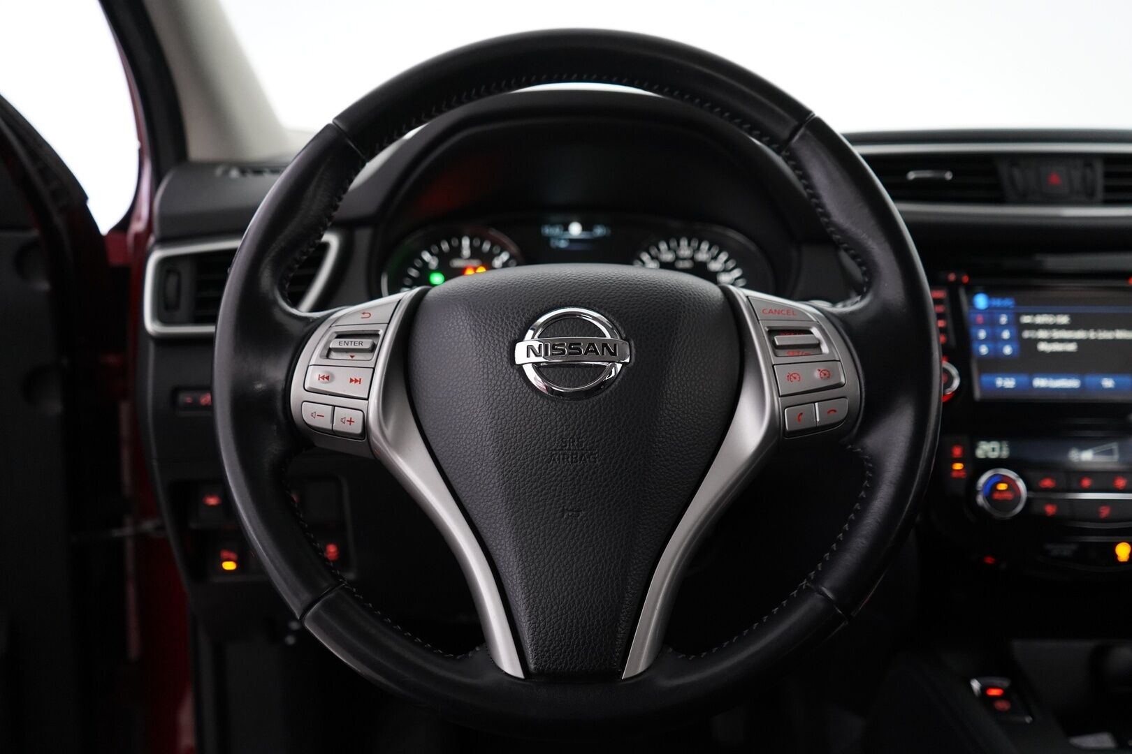 Nissan Qashqai 2016 dCi 130 N-Connecta 2WD Xtronic E6 - | Suomi- auto | Kahdet OEM vanteet | Viimeisin huolto 149tkm | 360 | Vakkari | Navi | Koukku | Lohkolämmitin |