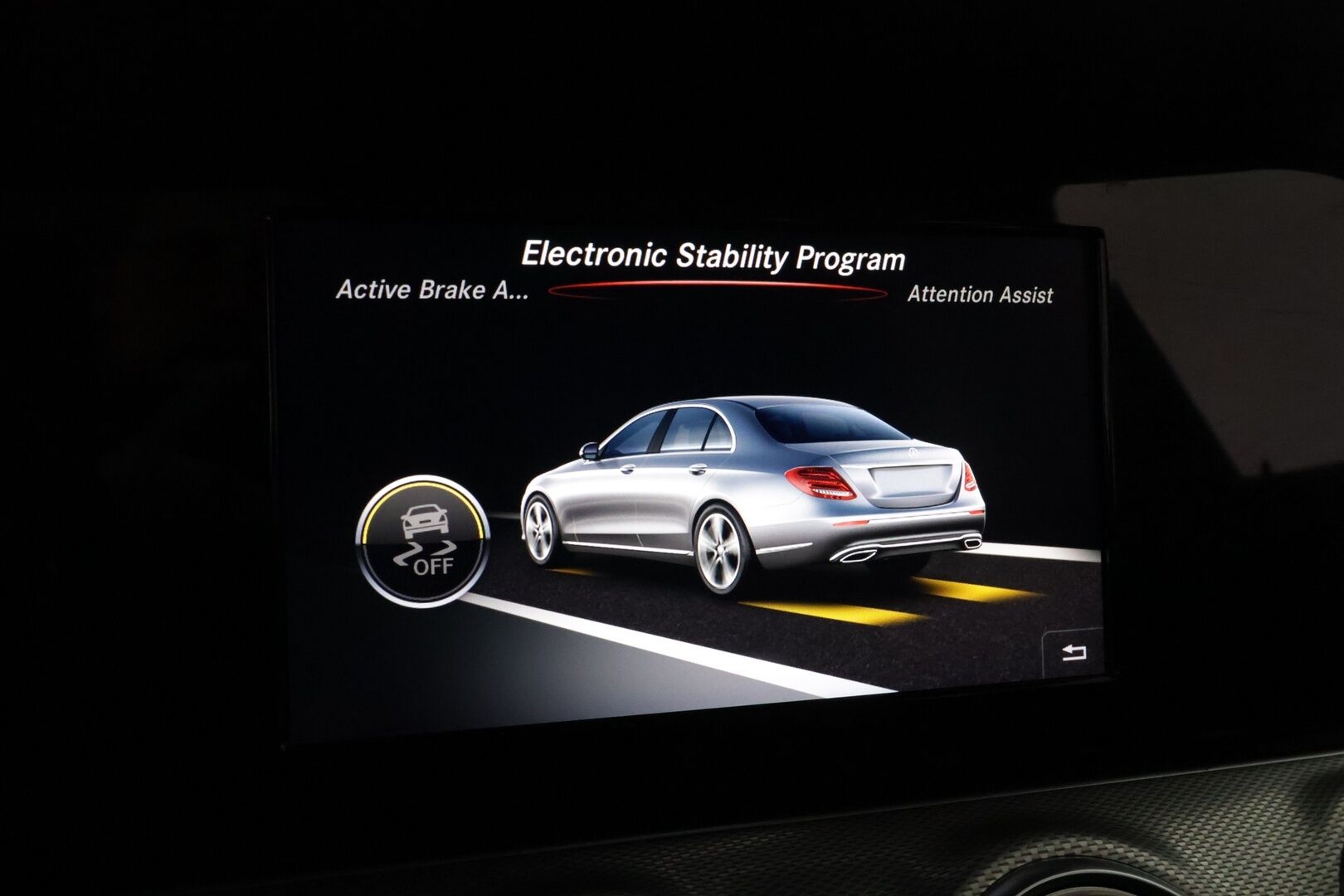 Mercedes-Benz E 2017 200 d A Business - | Myynnissä Huutokaupat.com | Nahkasisusta | LED | Vakionopeudensäädin |  Peruutuskamera | - KORKO VAIN 3,99 %