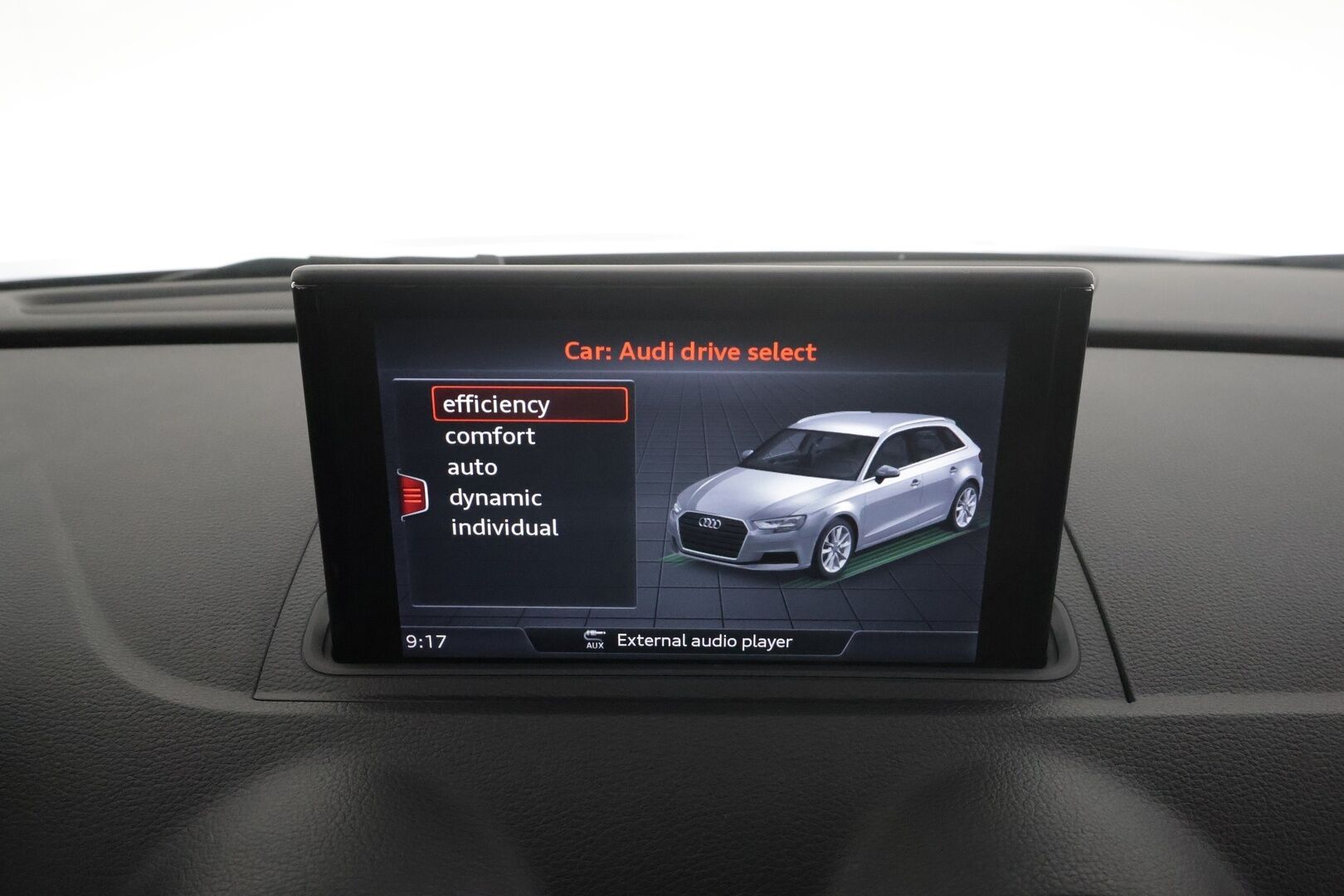 Audi A3 2017 Sportback First Edition Business Sport 1,4 TFSI COD 110 kW ultra S tronic * 1.OM / ACC / LED / Sporttipenkit / P.tutka * - Suomi-auto / Kahdet renkaat aluvanteilla