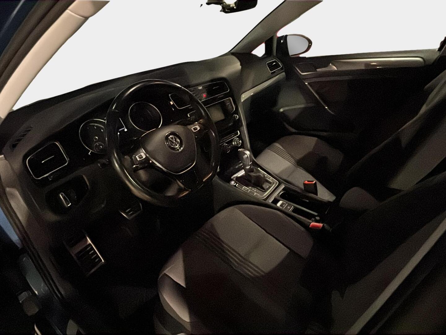 Volkswagen Golf 2017, kuva 3/3