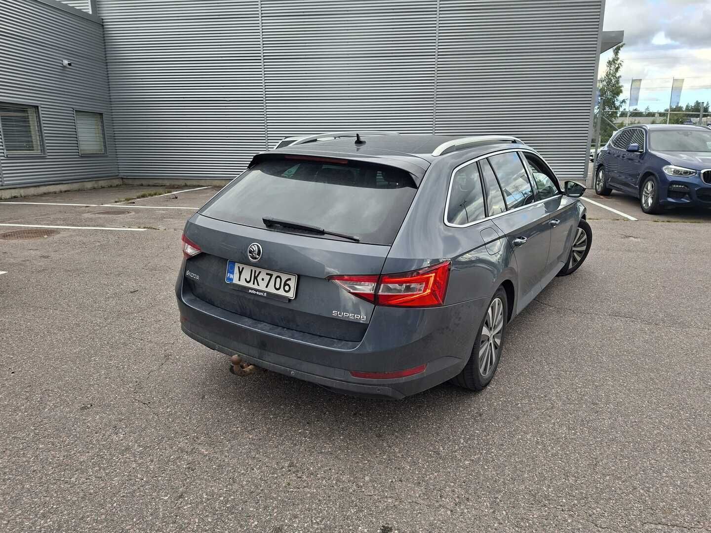 Skoda Superb 2017 Combi 1,6 TDI Ambition GreenLine - Tulossa myyntiin! | Laajasti huollettu | Koukku
