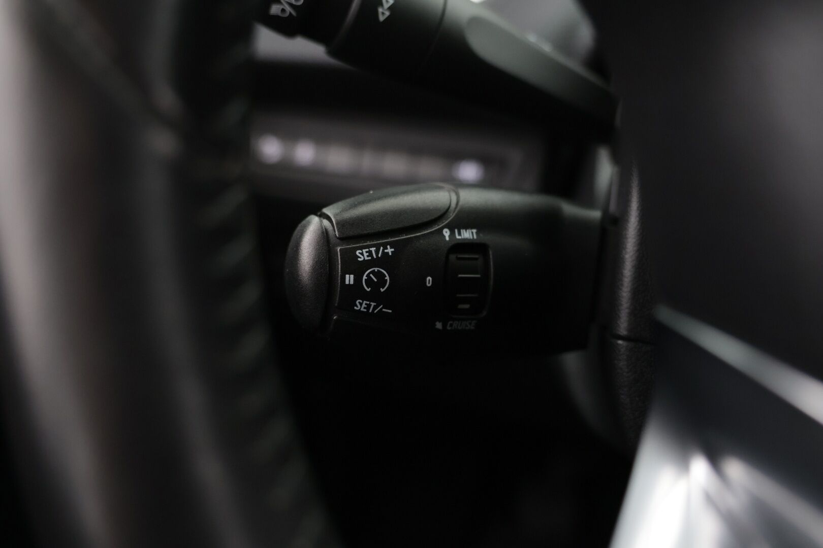 Peugeot 208 2017 Style VTi 82 5-ov