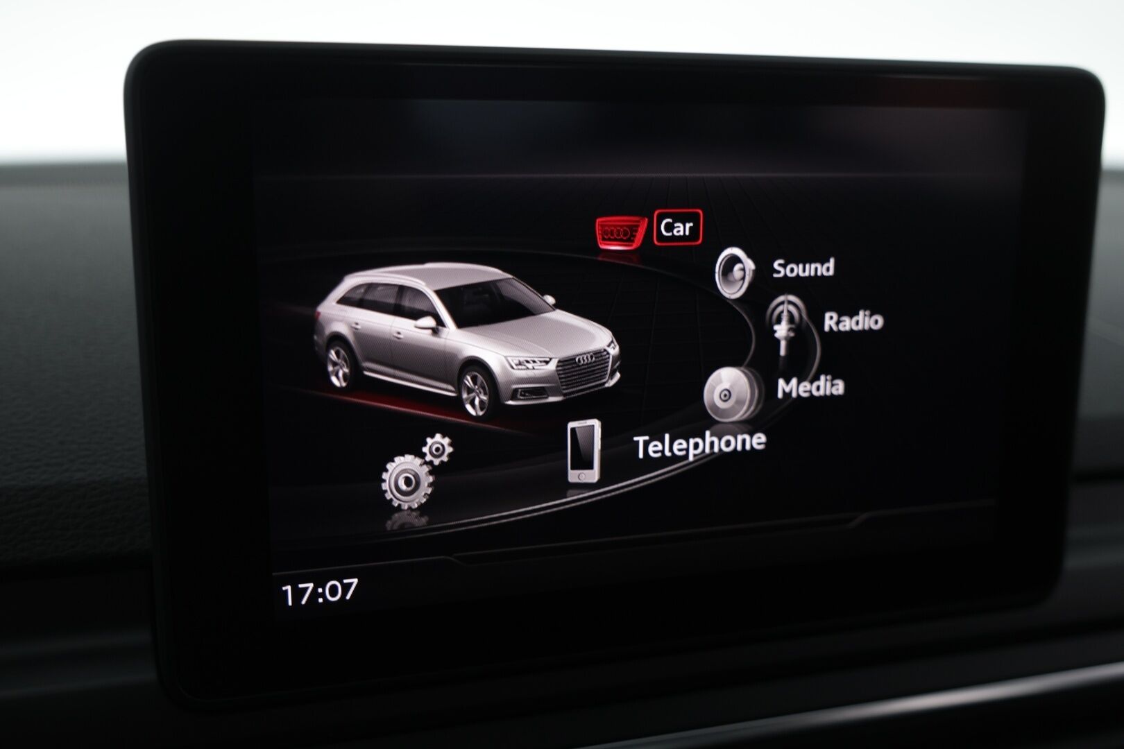 Audi A4 2017 Avant Land of quattro Edition 2,0 TDI 140 kW quattro S tronic - | LED | Webasto | Koukku | Vakkari | Suomi-auto |
