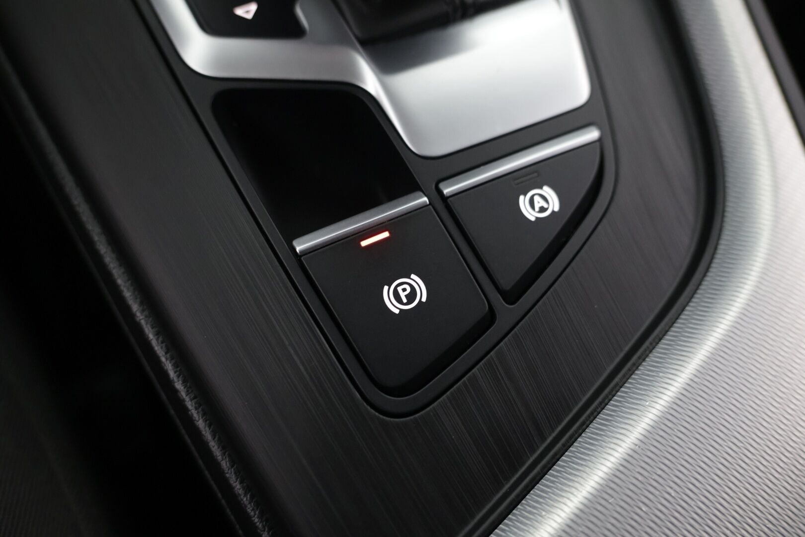 Audi A4 2017 Avant Land of quattro Edition 2,0 TDI 140 kW quattro S tronic - | LED | Webasto | Koukku | Vakkari | Suomi-auto |