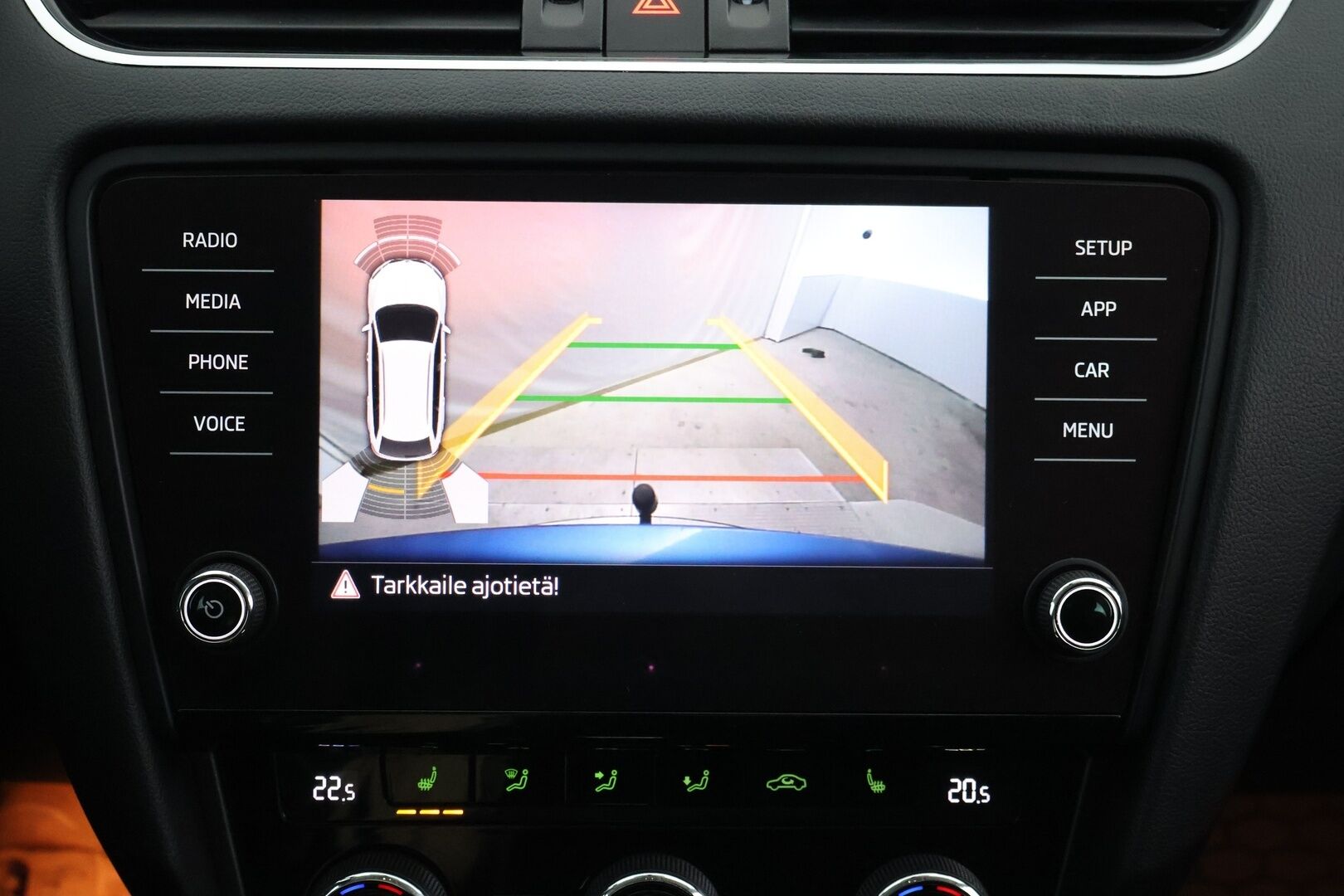 Skoda Octavia 2017 Combi 1,6 TDI Style DSG Autom. - Suomi-Auto | Webasto | Canton äänentoisto | Kamera | Koukku |Ambiente