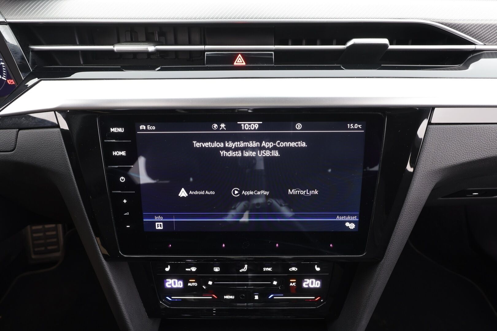 Volkswagen Arteon 2023 Shooting Brake R-Line Business eHybrid 160 kW DSG-automaatti - | ACC | Webasto | Koukku | HUD | DCC | IQ.Light | Nahka-alcantara | Digimittaristo | Travel Assist | P.kamera | Keyless | 1-om suomiauto | 2x renkaat aluin | ALV | 