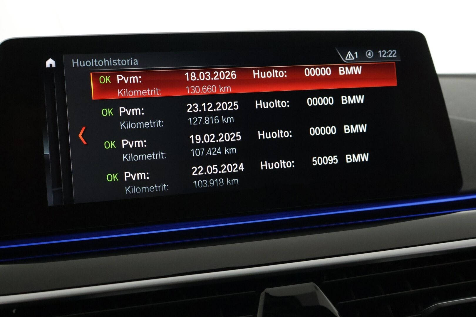BMW 530 2017 G30 Sedan 530e A iPerformance Launch Edition Sport  MYYDÄÄN HUUTOKAUPAT.COM - M Sport | ACC | HUD | Panorama | 360° Kamera | Navi Professional | Adaptiiviset LED-ajovalot | Ambient Light | | Suomi-auto| MYYDÄÄN HUUTOKAUPAT.COM