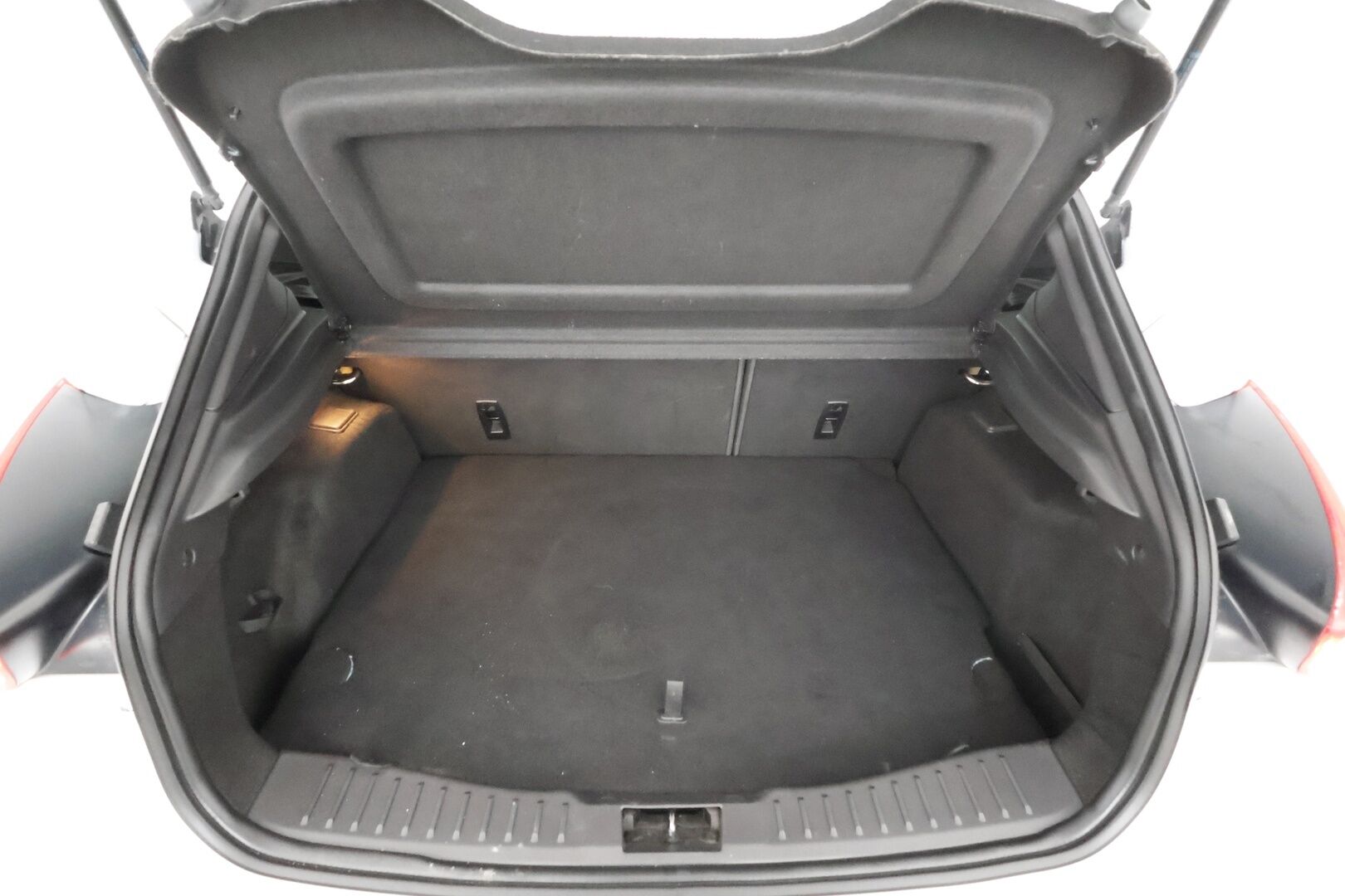 Ford Focus 2017 2,3 EcoBoost 350 hv start/stop M6 RS * Lohkolämmitin / Xenon / P.Kamera / Apple&Android / Sony / Keyless * - Suomi-auto / Kahdet renkaat / Merkkihuollot