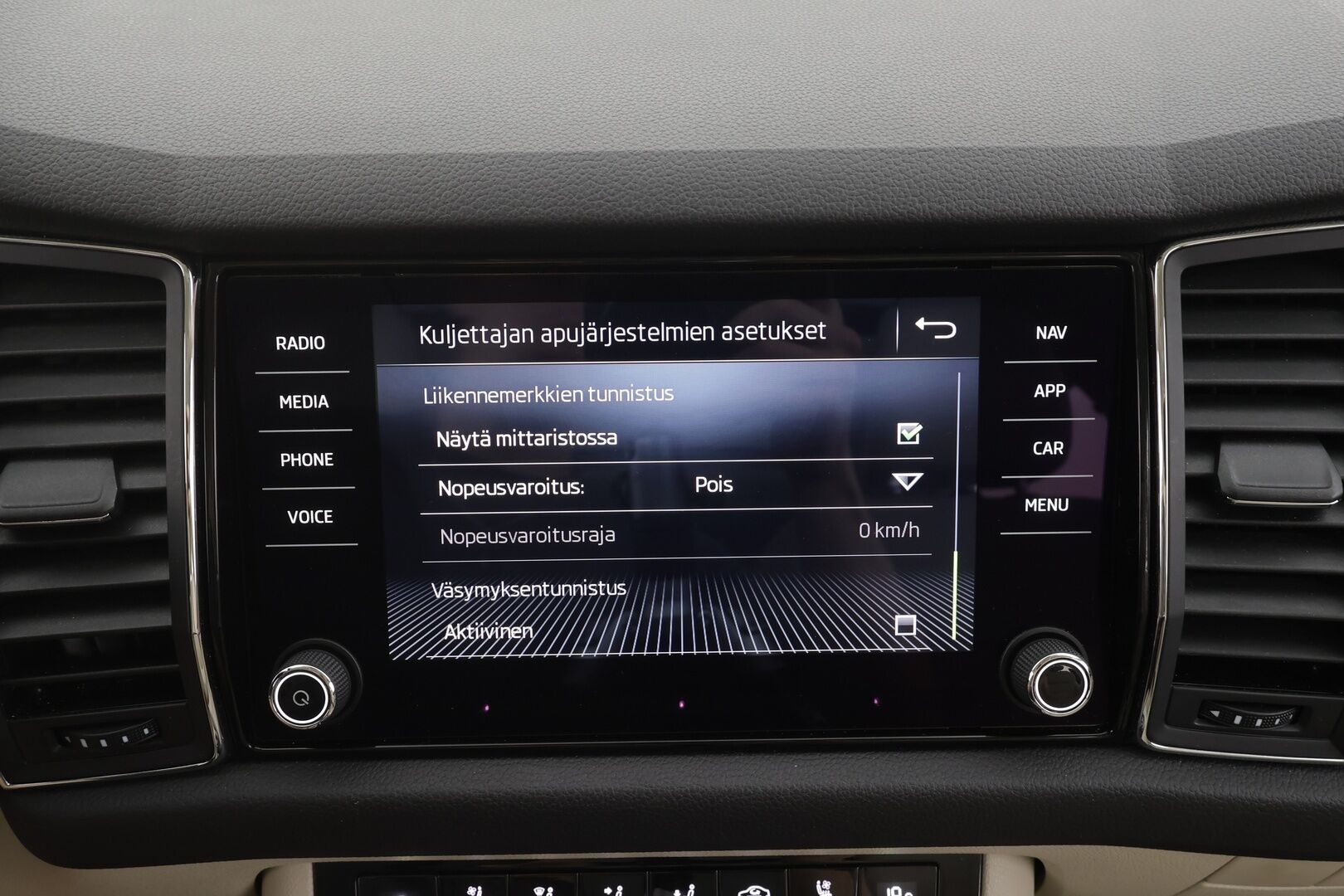 Skoda Kodiaq 2017 1,4 TSI ACT Exclusive DSG Autom. - | ACC | 360-Kamera | Canton | LED | Ilmastoidut nahat muistilla | Panorama | Keyless | Apple&Android | Suomi-auto | Kahdet Renkaat |