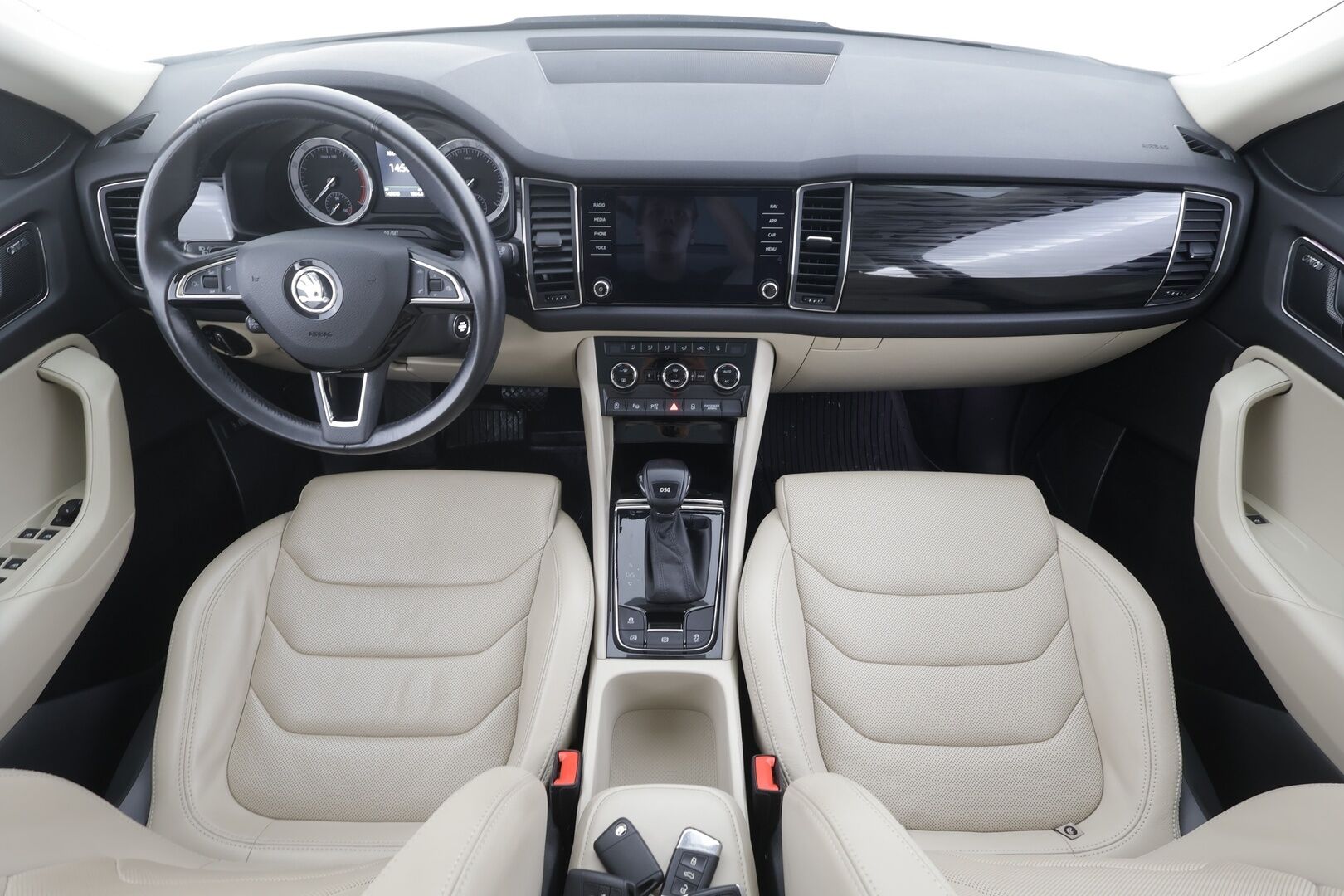 Skoda Kodiaq 2017 1,4 TSI ACT Exclusive DSG Autom. - | ACC | 360-Kamera | Canton | LED | Ilmastoidut nahat muistilla | Panorama | Keyless | Apple&Android | Suomi-auto | Kahdet Renkaat |