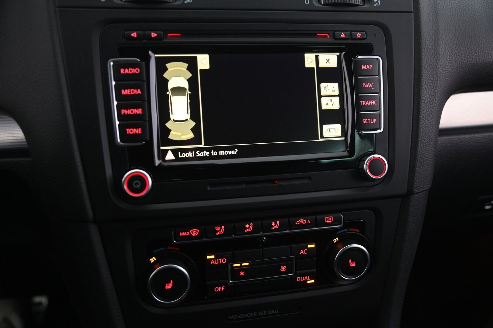 Volkswagen Golf 2012 R 4Motion - Myydään Huutokaupat.com | R Kuppipenkit | DynAudio | Navi | P tutkat | Stage 2+ 