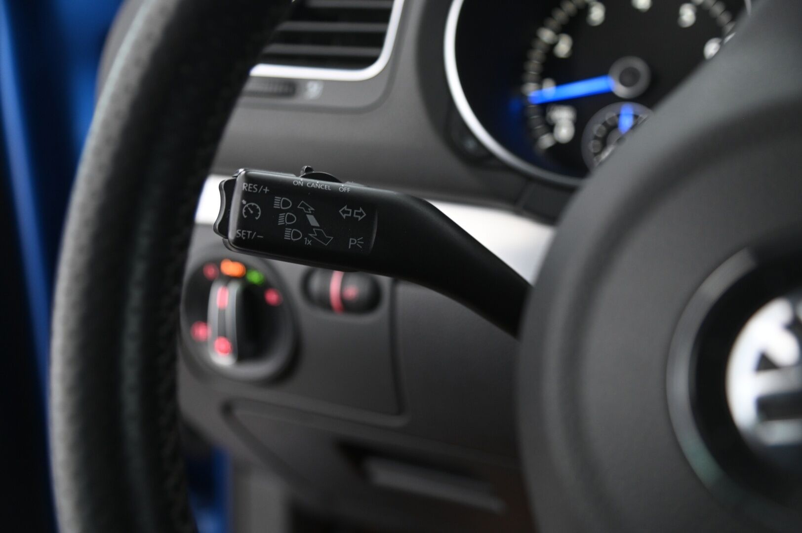 Volkswagen Golf 2012 R 4Motion - Myydään Huutokaupat.com | R Kuppipenkit | DynAudio | Navi | P tutkat | Stage 2+ 