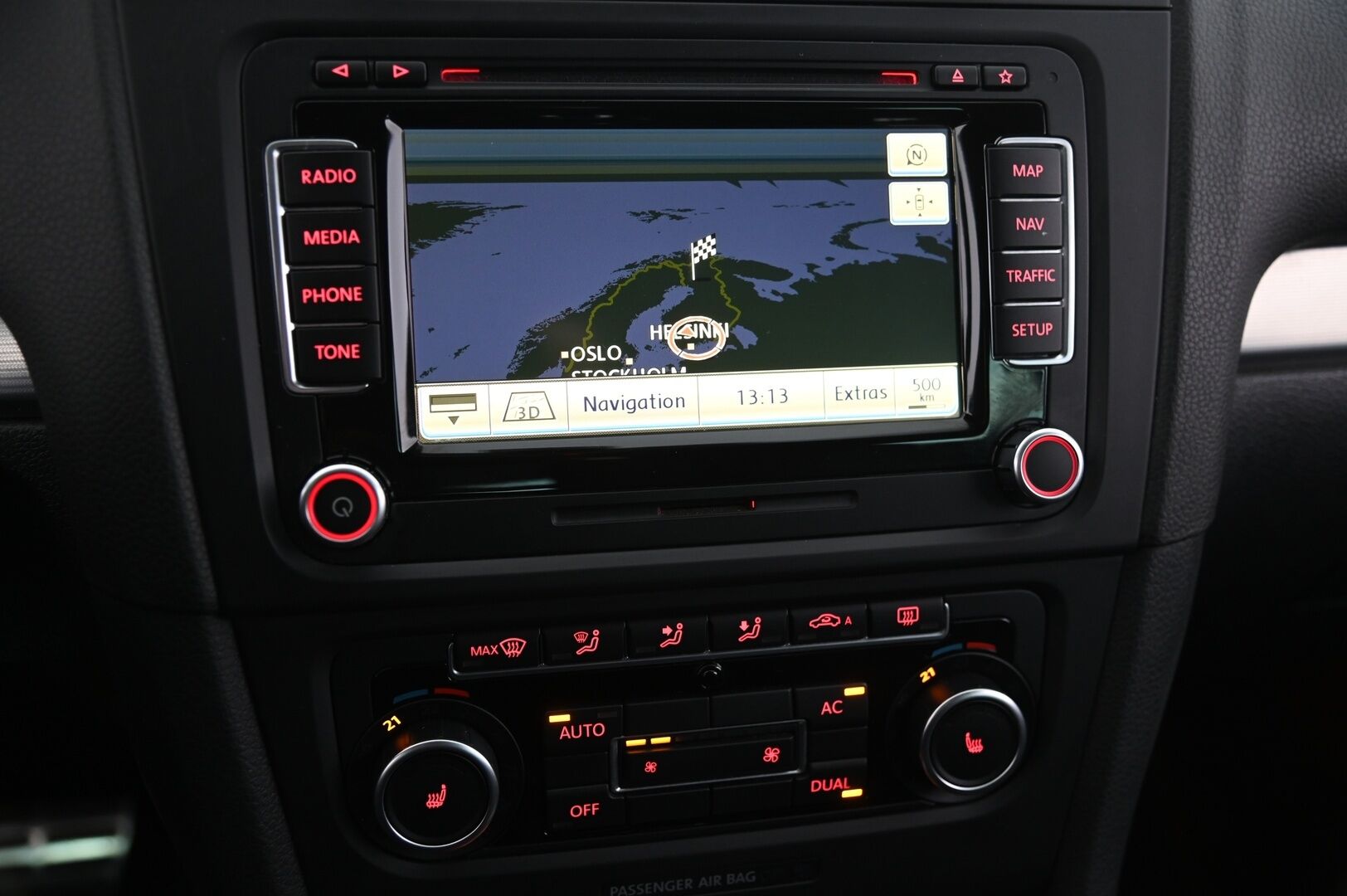 Volkswagen Golf 2012 R 4Motion - Myydään Huutokaupat.com | R Kuppipenkit | DynAudio | Navi | P tutkat | Stage 2+ 