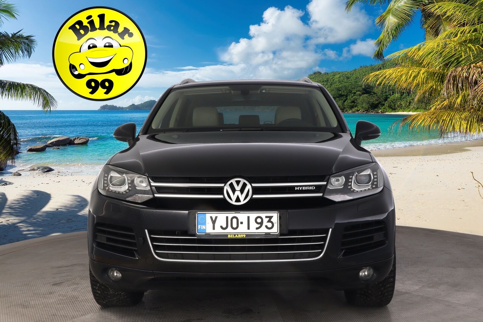 Volkswagen Touareg 2011 3,0 V6 Tiptronic 4Motion * Lohko / Panorama / Vetokoukku / Muistinahat / Takanäytöt / Peruutuskamera* - 2xrenkaat & vanteet / Hiljattain huollettu!* - Osta nyt, maksa vasta ensi vuonna