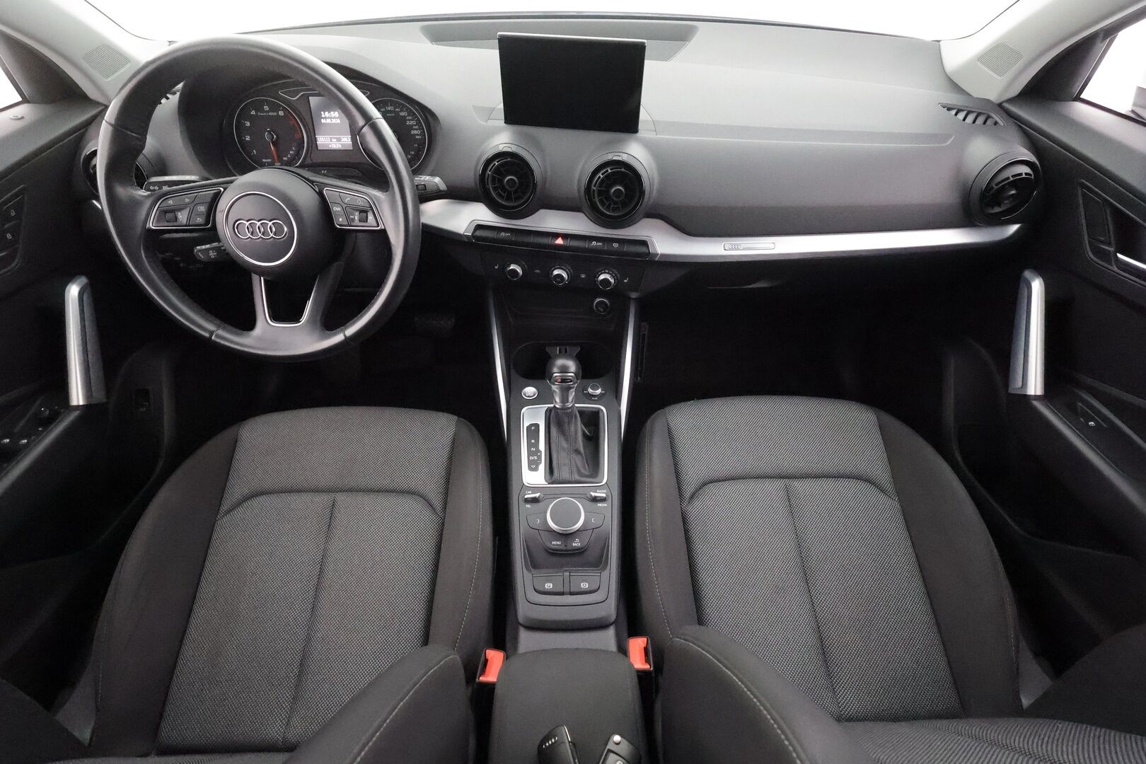 Audi Q2 2017 Business Sport 1,4 TFSI COD 110 kW S tronic - | ACC | LED | P.Tutka | Sisätilanlämmitin | Keyless | Sähkökontti | Suomi-auto | Kahdet renkaat | 